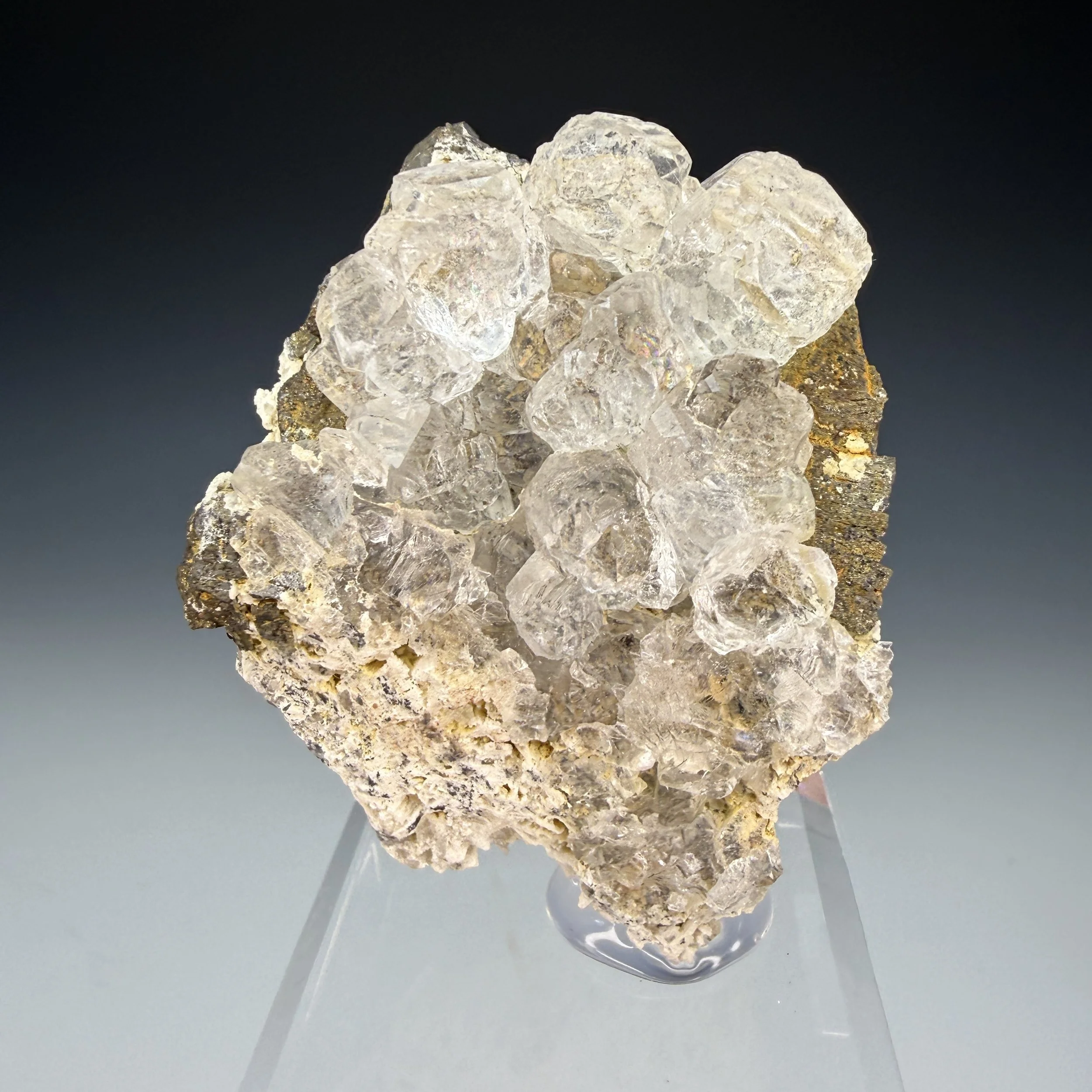 Fluorite, Quartz, Nikolaevskiy Mine, Dalnegorsk, Primorsky Krai, Russia