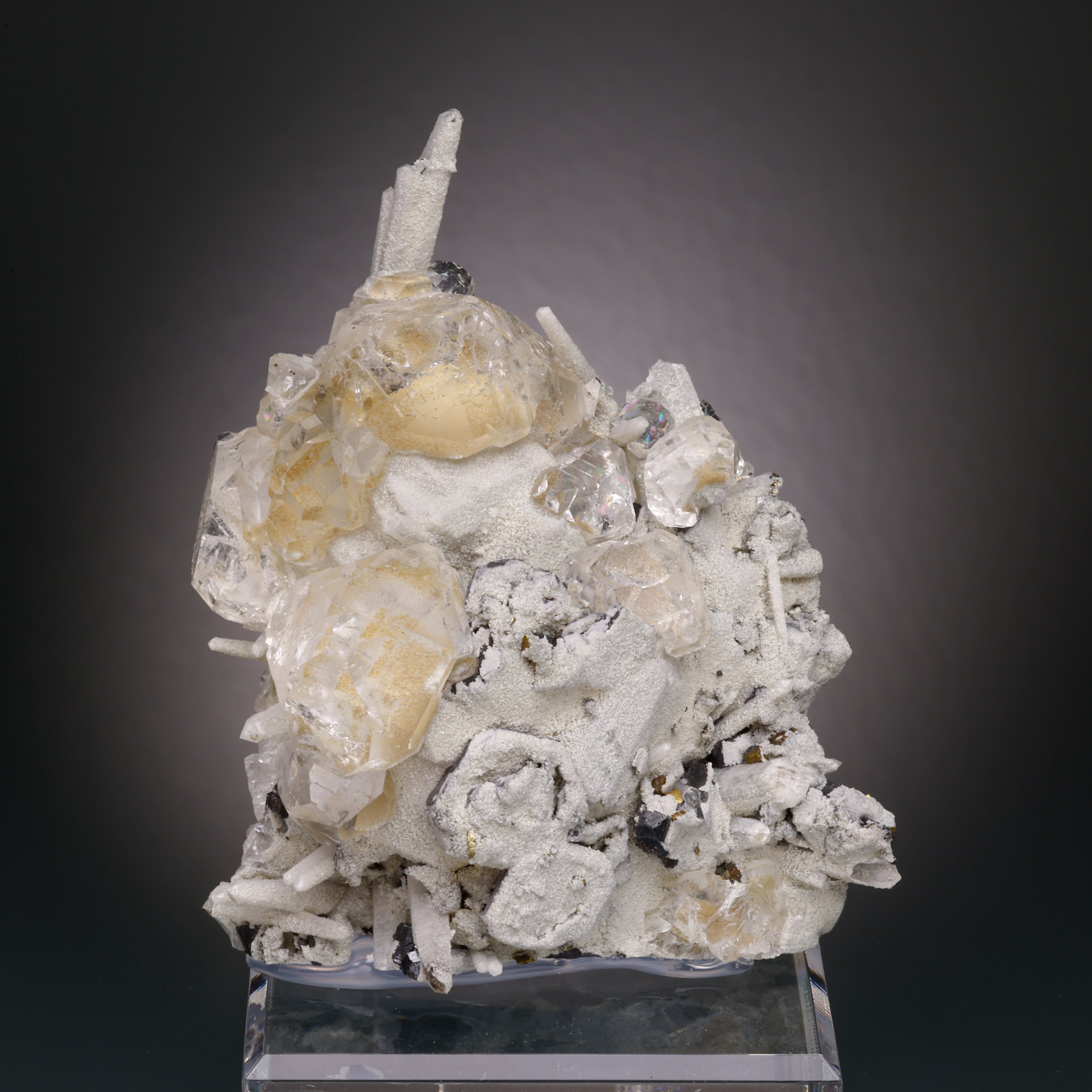 Fluorite, Quartz, Nikolaevskiy Mine, Dalnegorsk, Primorsky Krai, Russia