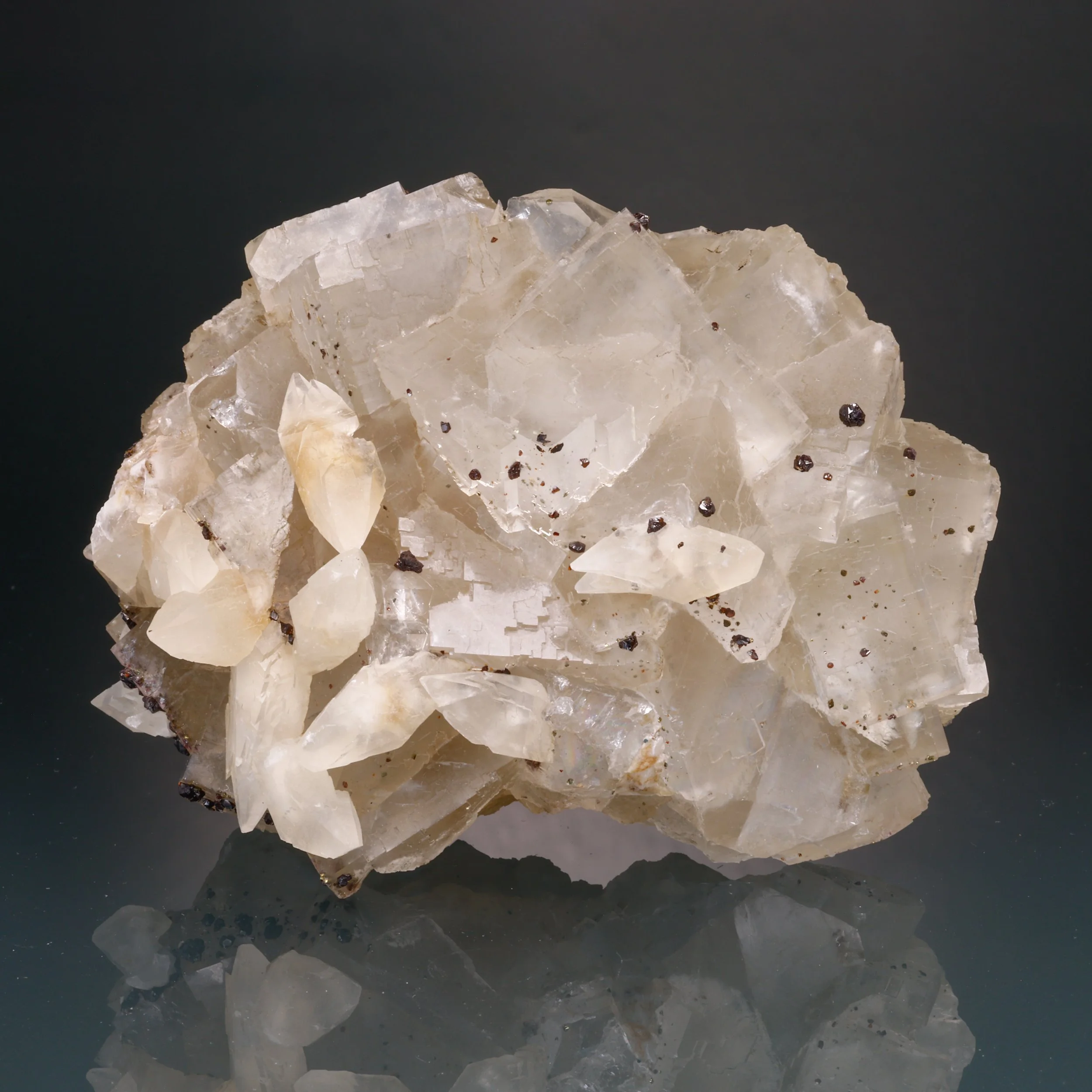 Fluorite, Calcite, Hill Ledford Mine, Cave-In-Rock, Hardin County, Illinois, USA