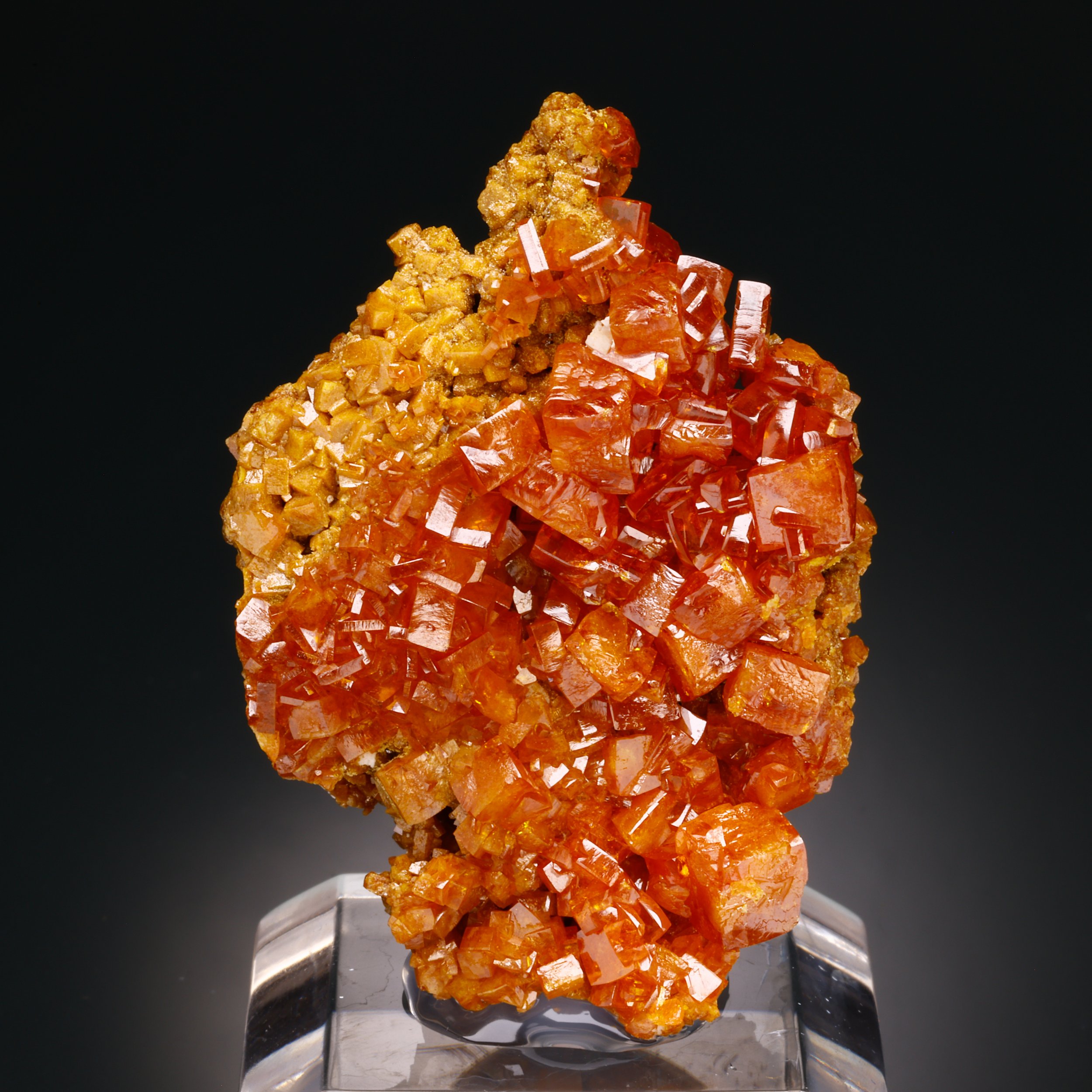 Wulfenite, Erupcion Mine, Los Lamentos Mts, Ahumada, Chihuahua, Mexico
