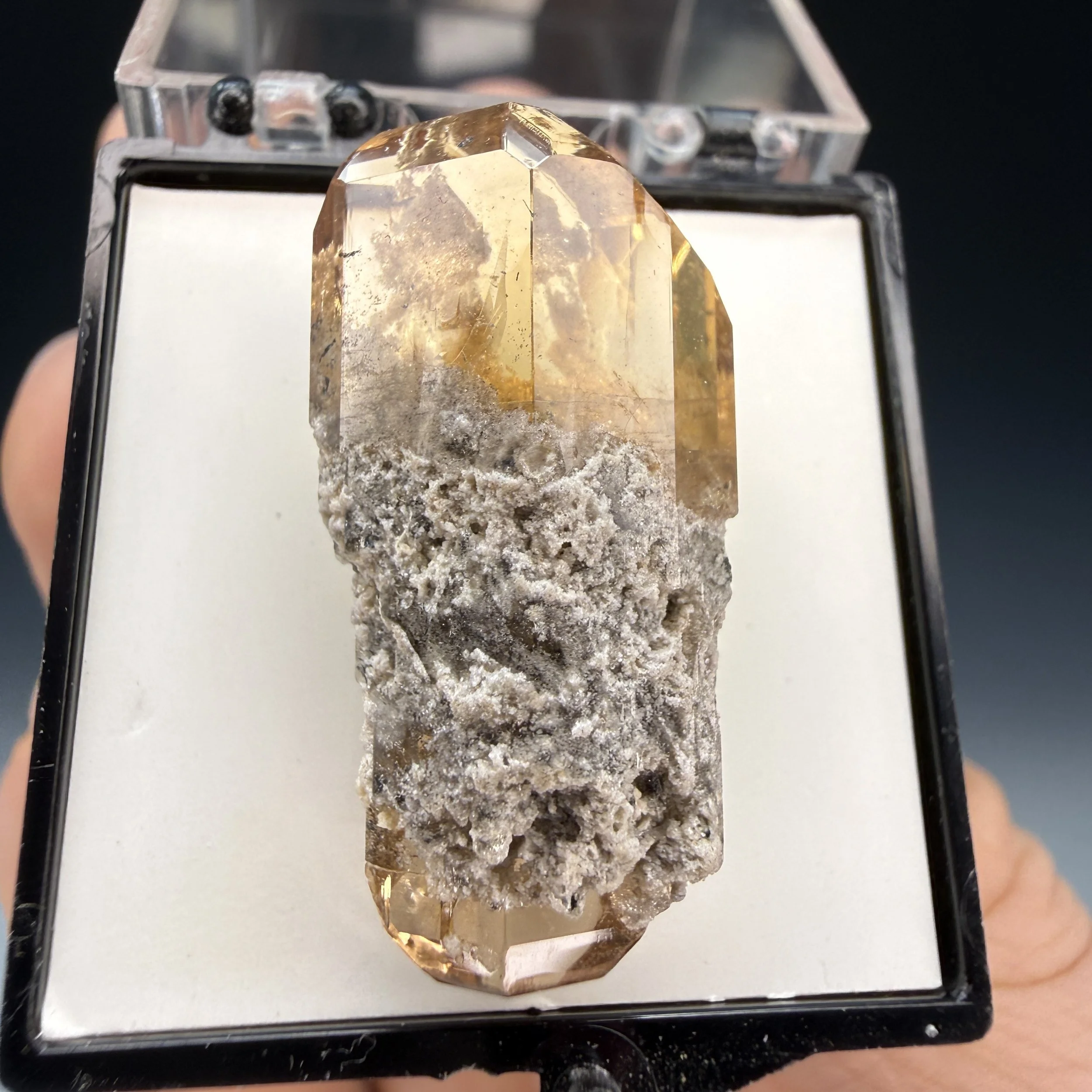 Topaz, Bixbyite, Thomas Range, Juab County, Utah, USA
