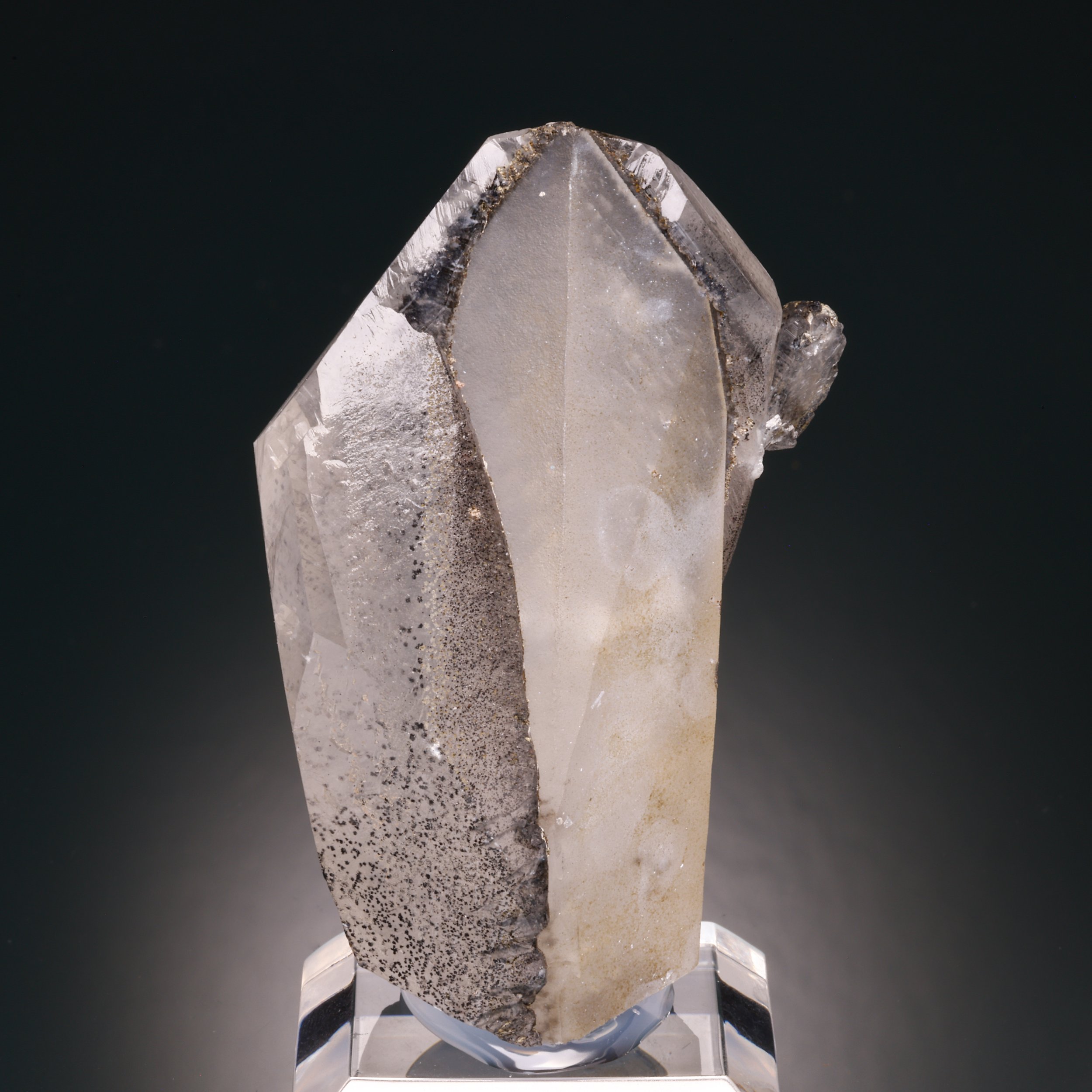 DanZellnerMineralPhotos4.26-3703.jpg
