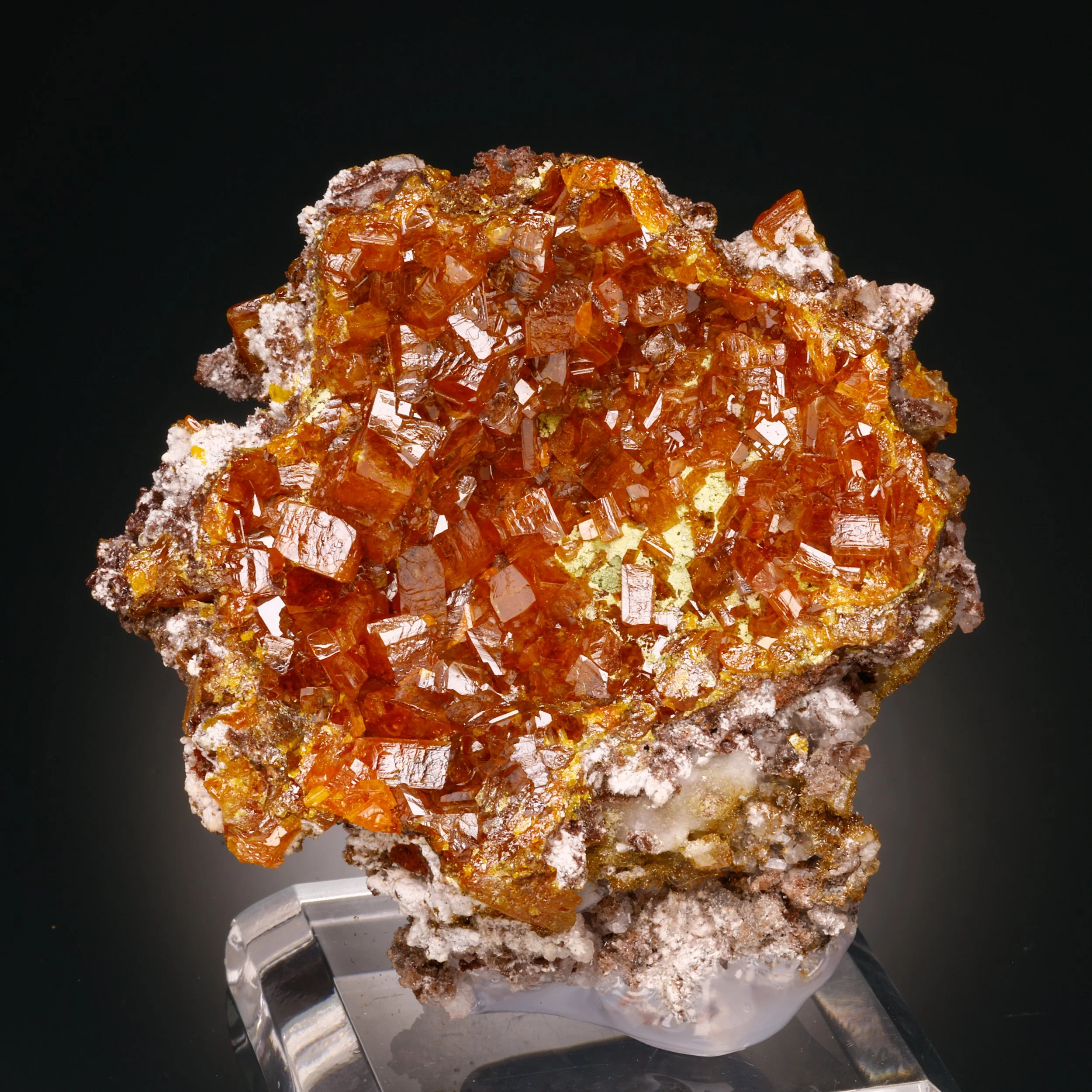 Wulfenite, Erupcion Mine, Los Lamentos Mts, Ahumada, Chihuahua, Mexico