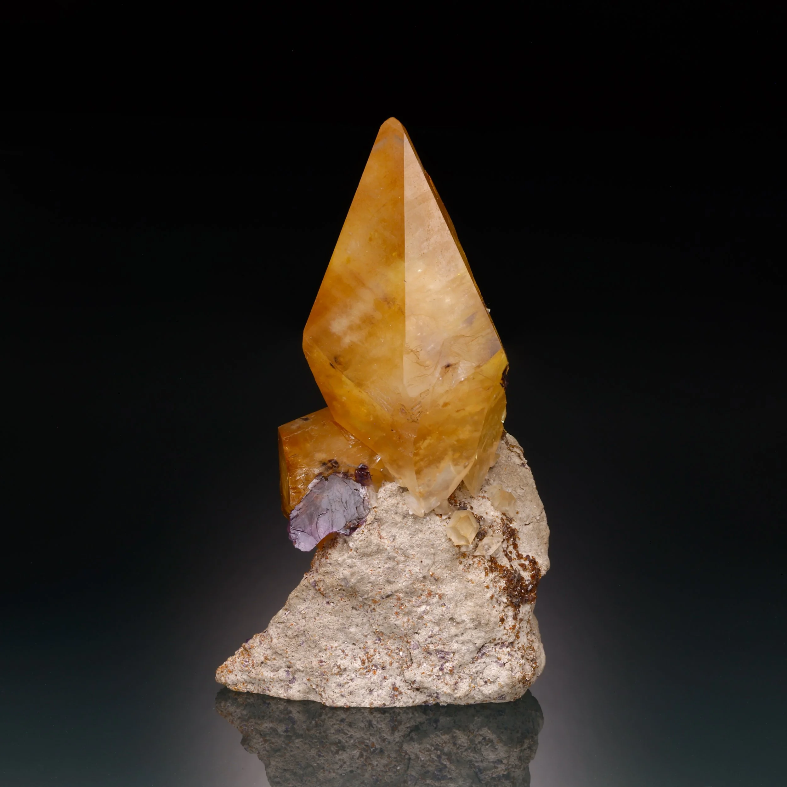 Calcite, Fluorite, Sphalerite, Denton Mine, Harris Creek, Hardin County, Illinois, USA