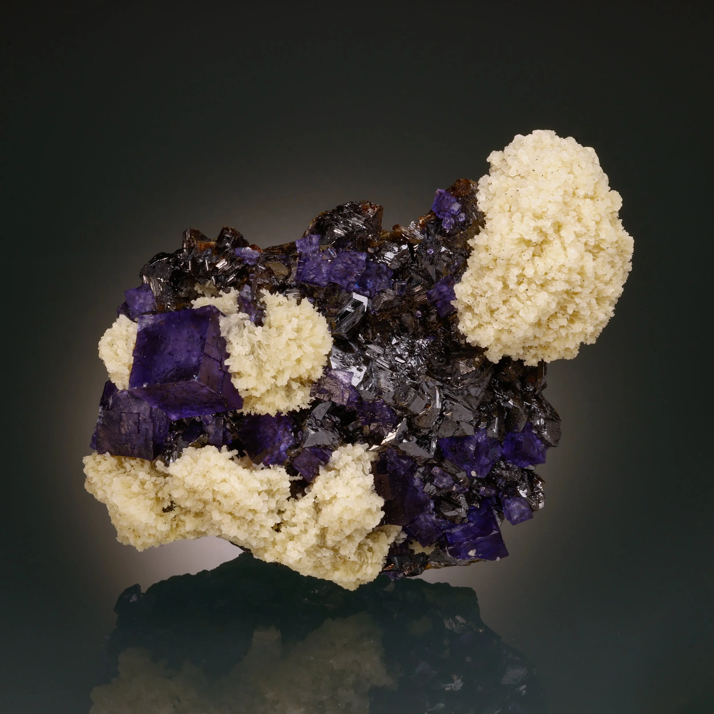Fluorite, Baryte, Sphalerite, Elmwood Mine, Carthage, Smith County, Tennessee, USA