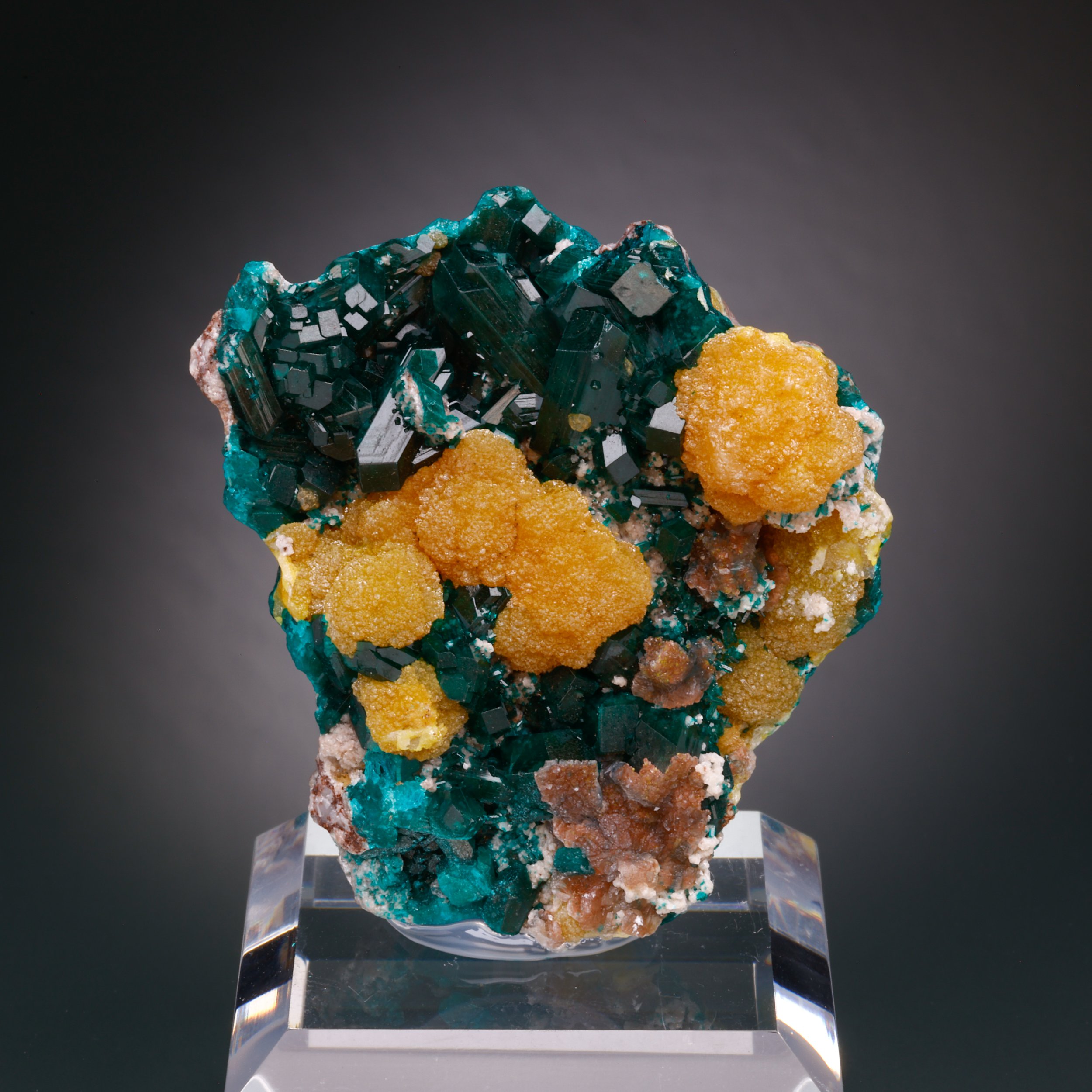 Dioptase, Mimetite, Mindouli, Pool Department, Republic of the Congo