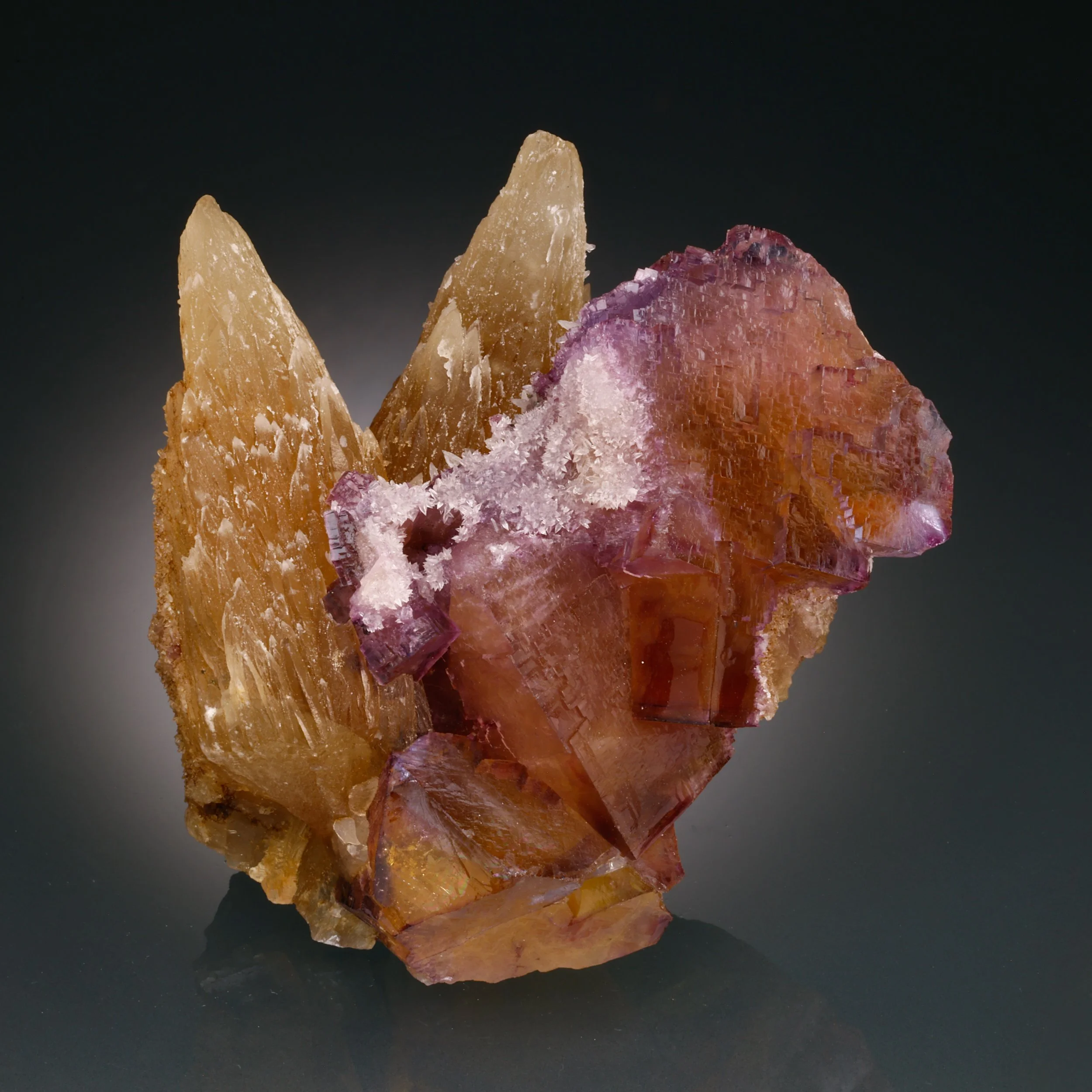 Calcite, Fluorite, Mahoning Mine, Cave-In-Rock, Hardin County, Illinois, USA