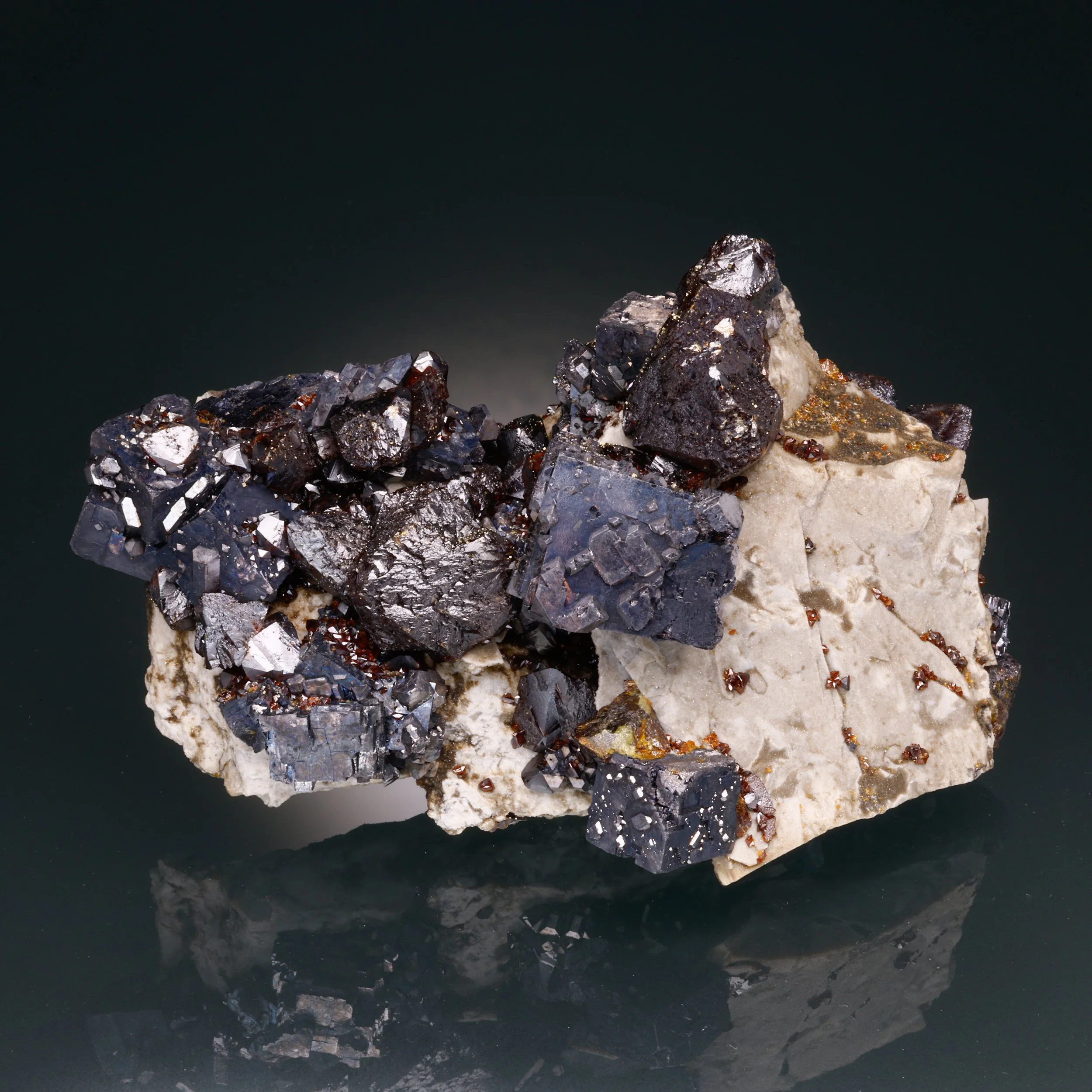DanZellnerMineralPhotos4.26-3762.jpg