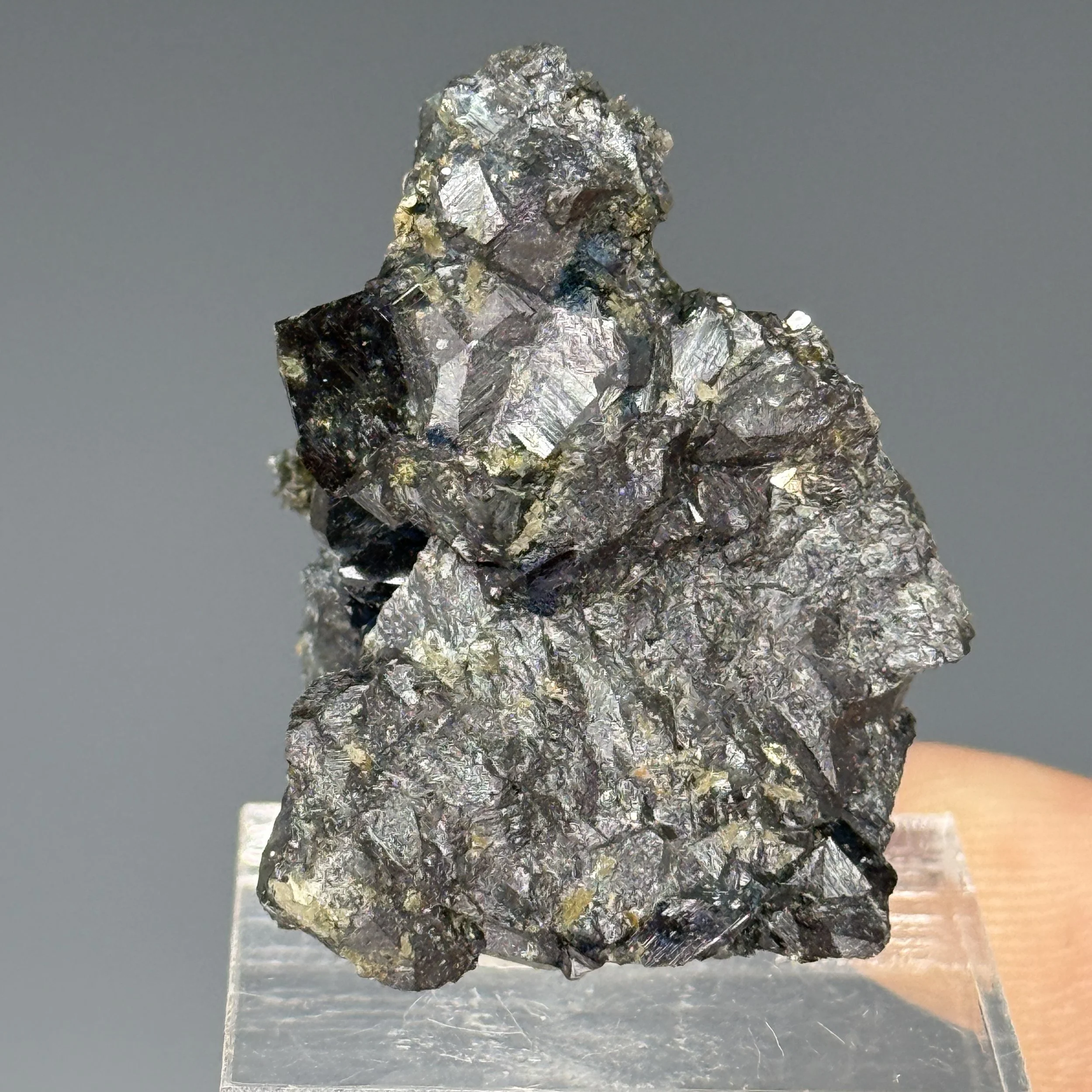 Scorodite, Baishiding Mine, Zhongshan Co., Guangxi, China