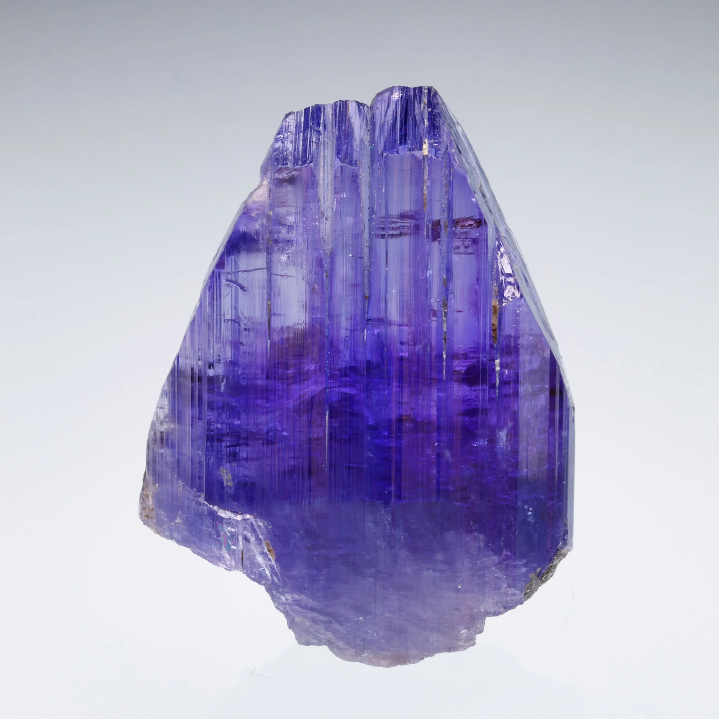 Tanzanite, Merelani Hills, Lelatema Mtns., Simanjiro Dist., Manyara Region, Tanzania