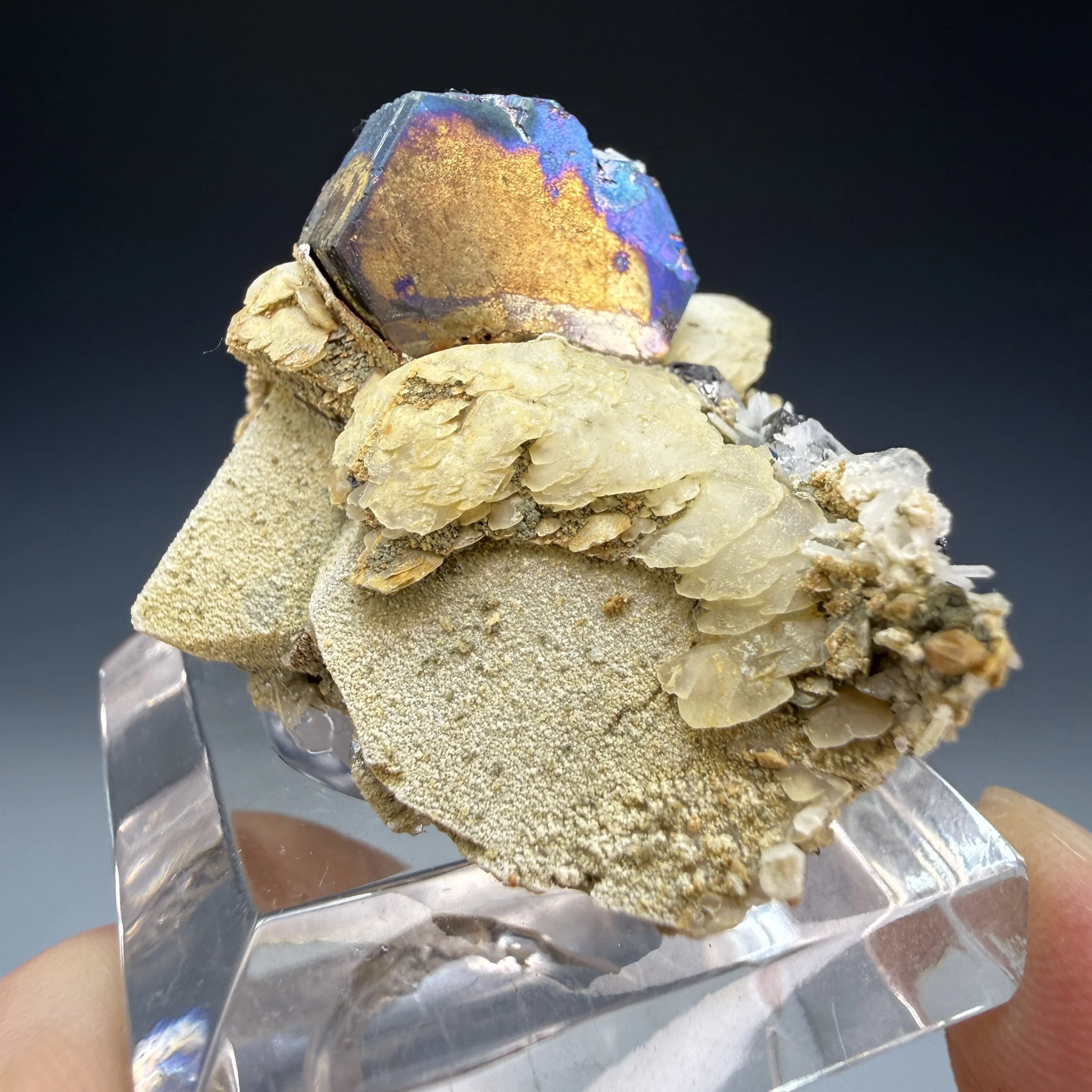 Pyrrhotite, Calcite, Nikolaevskiy Mine, Dalnegorsk, Primorsky Krai, Russia