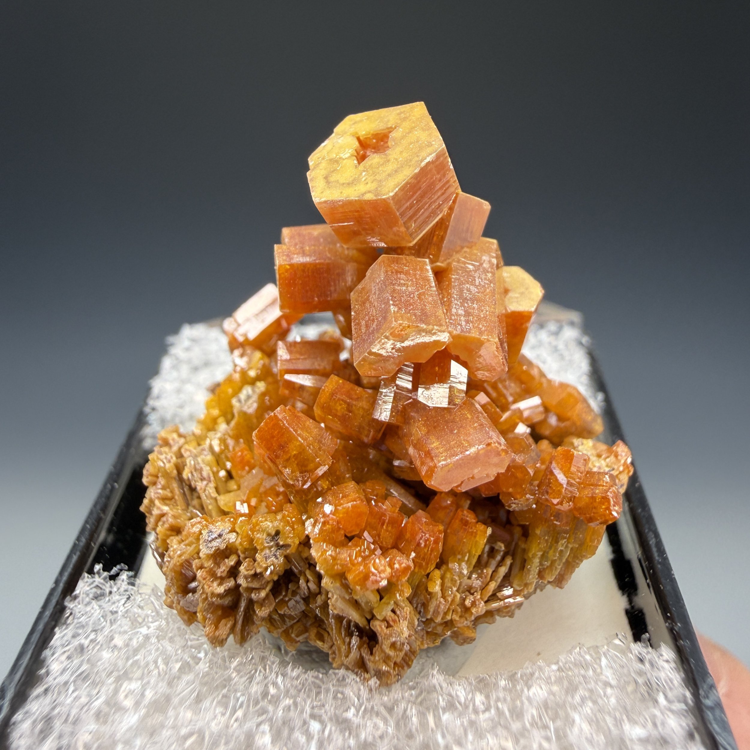 Vanadinite, Apex mine, San Carlos, Chihuahua, Mexico