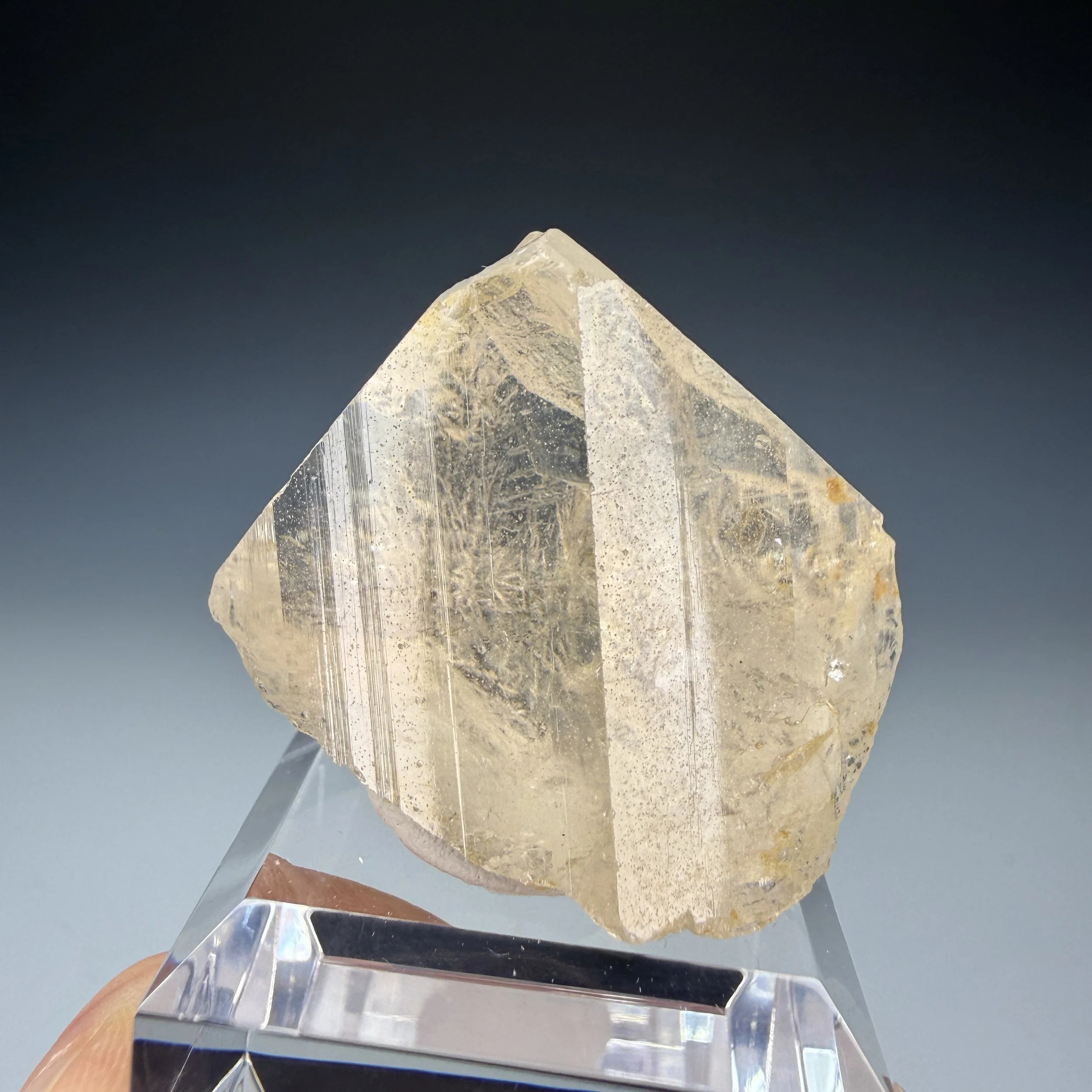 Topaz, Pan-Taw, Kyatpyin North, Mogok Twp., Mandalay, Myanmar