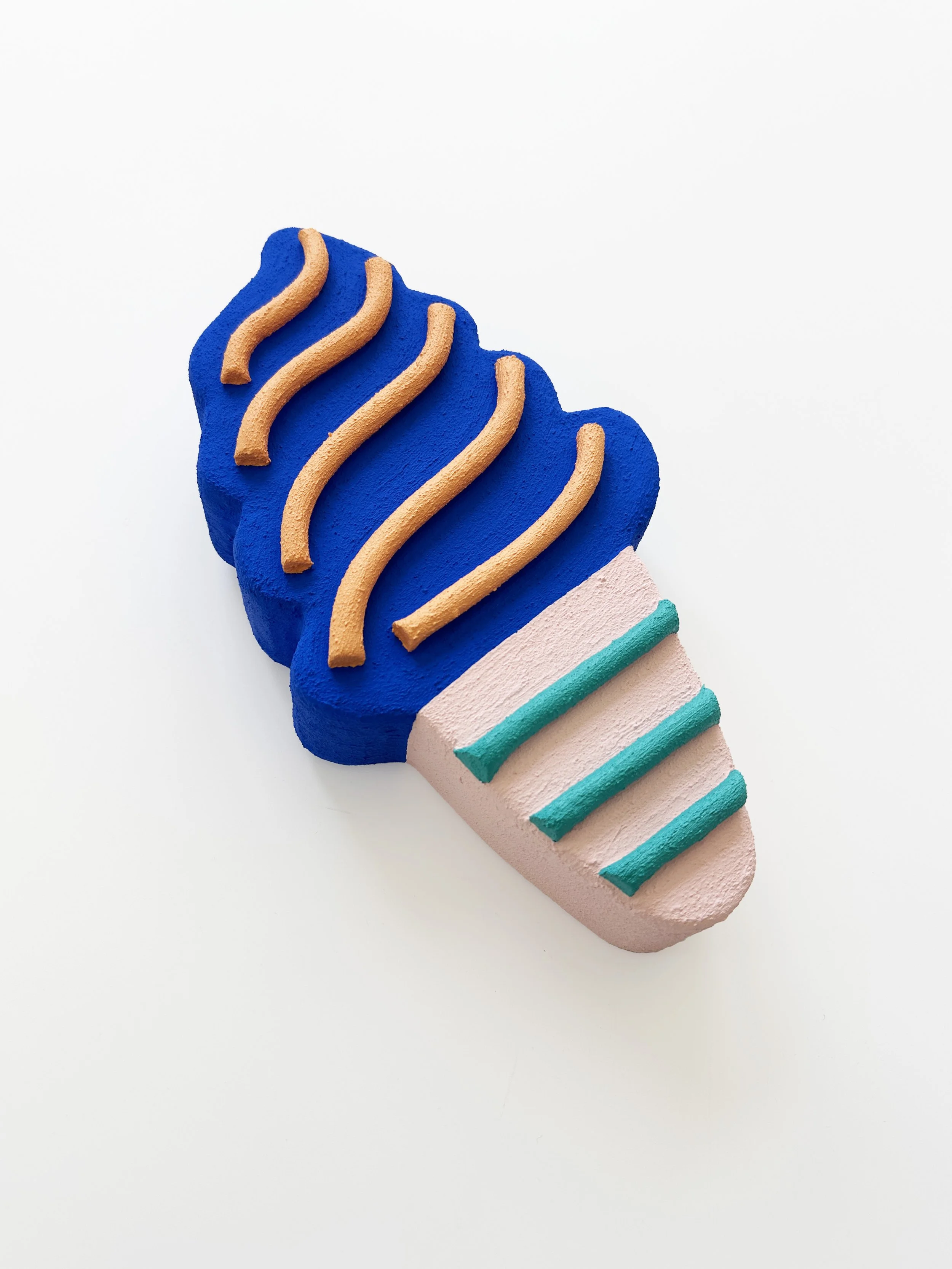 ice-cream-sculpture-no69-steph-blondet-side.jpg