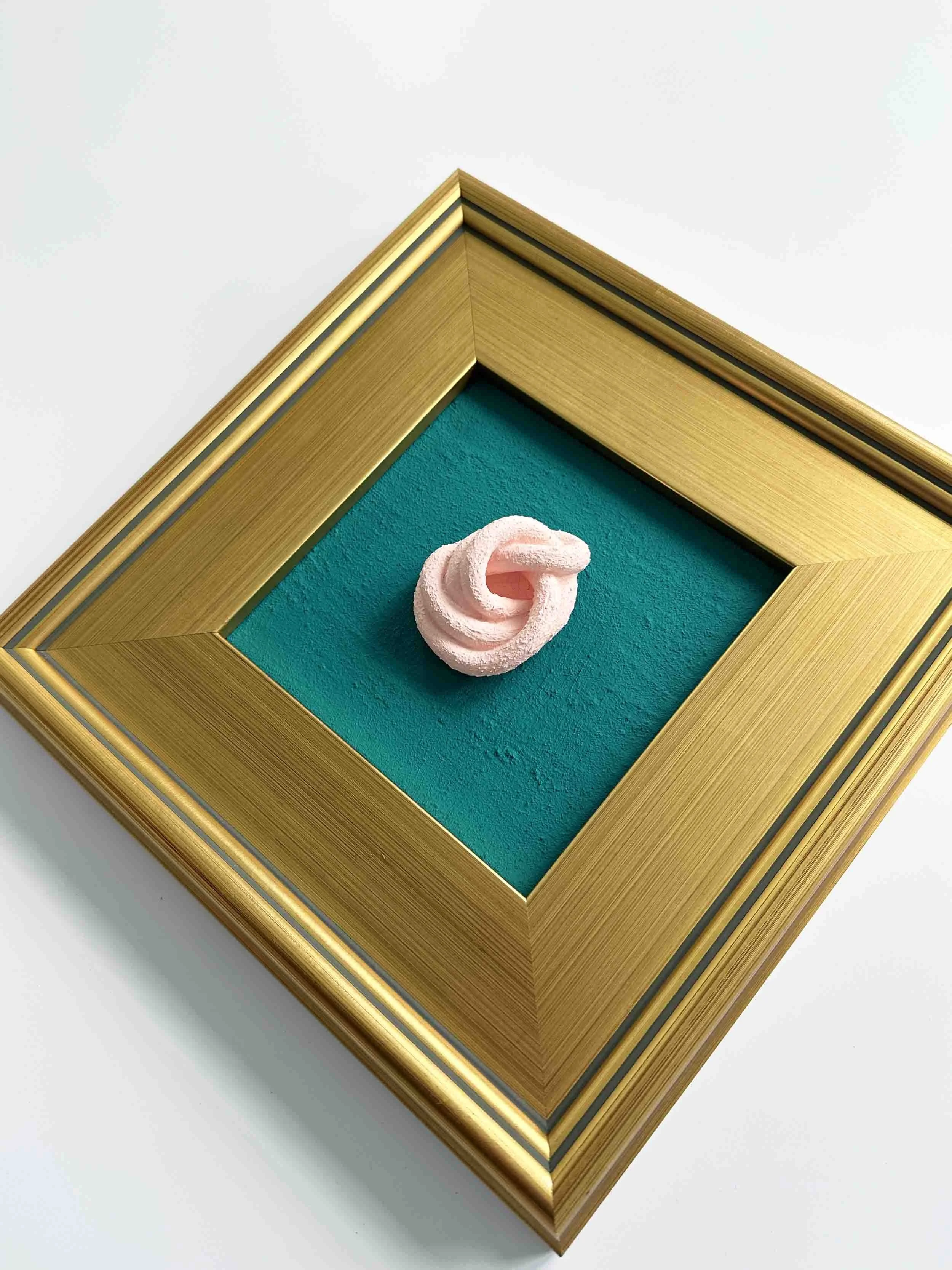 knot-no25-sculptural-painting-stephblondetart-side2.jpg