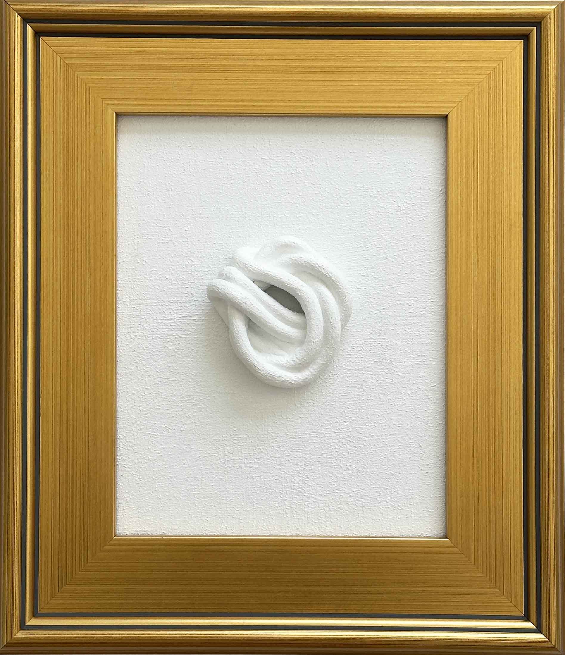 knot-no9-sculptural-painting-stephblondetart.jpg