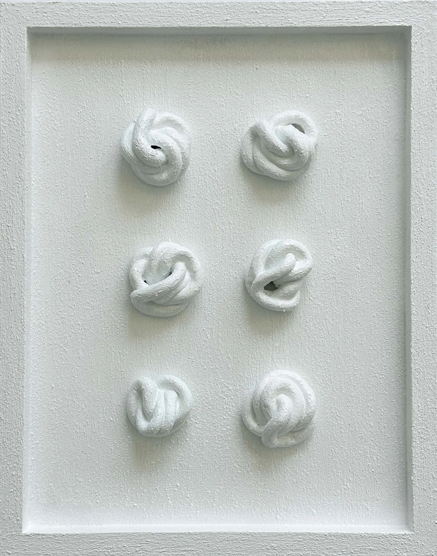 knot-no15-sculptural-painting-stephblondetart.jpg