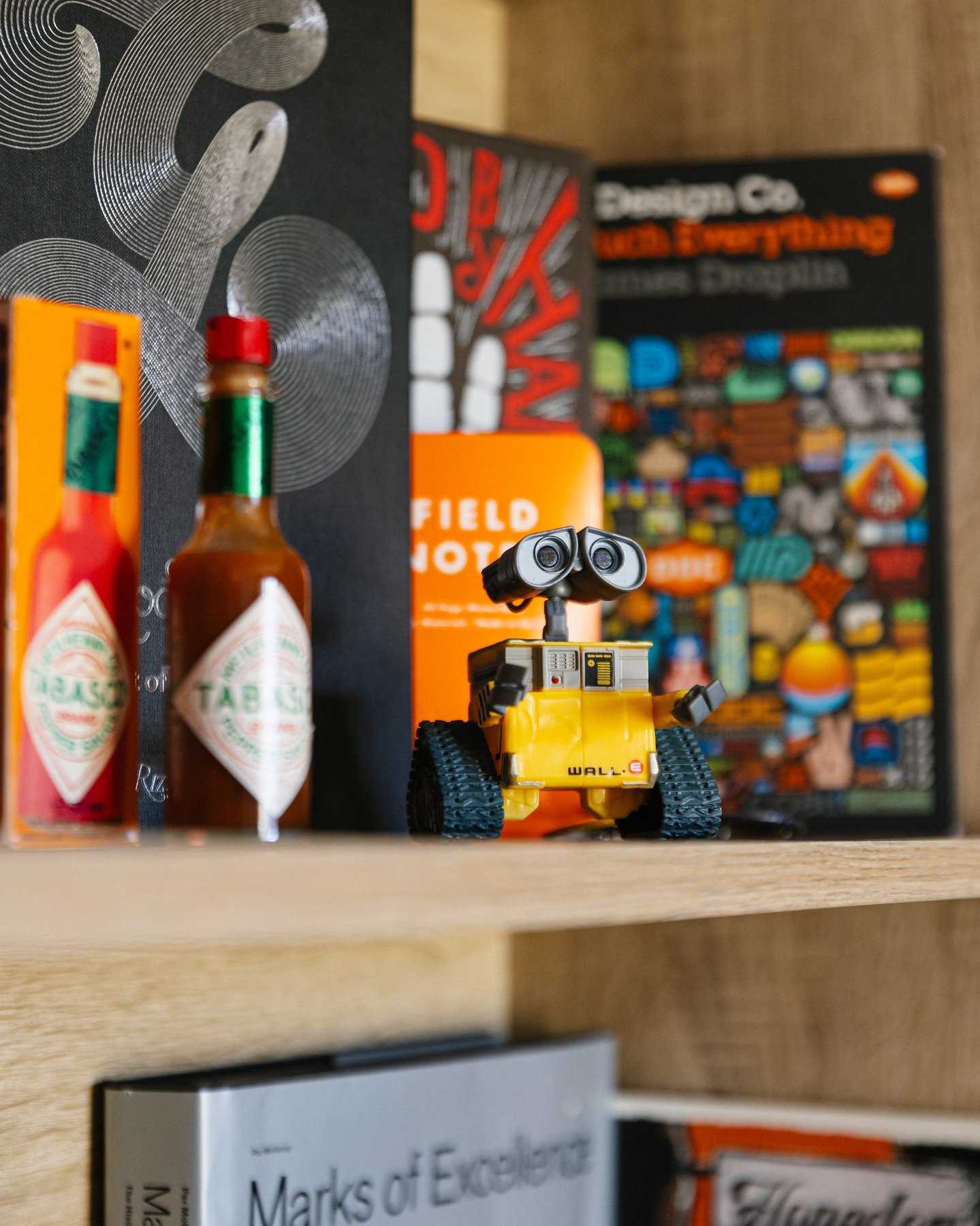 Close-ups from our workspace. 

#office #creativeagency #closeup #walle #hotwheels #books #counterprintbooks #designagency #designers #illustrations #cute #coolvibes