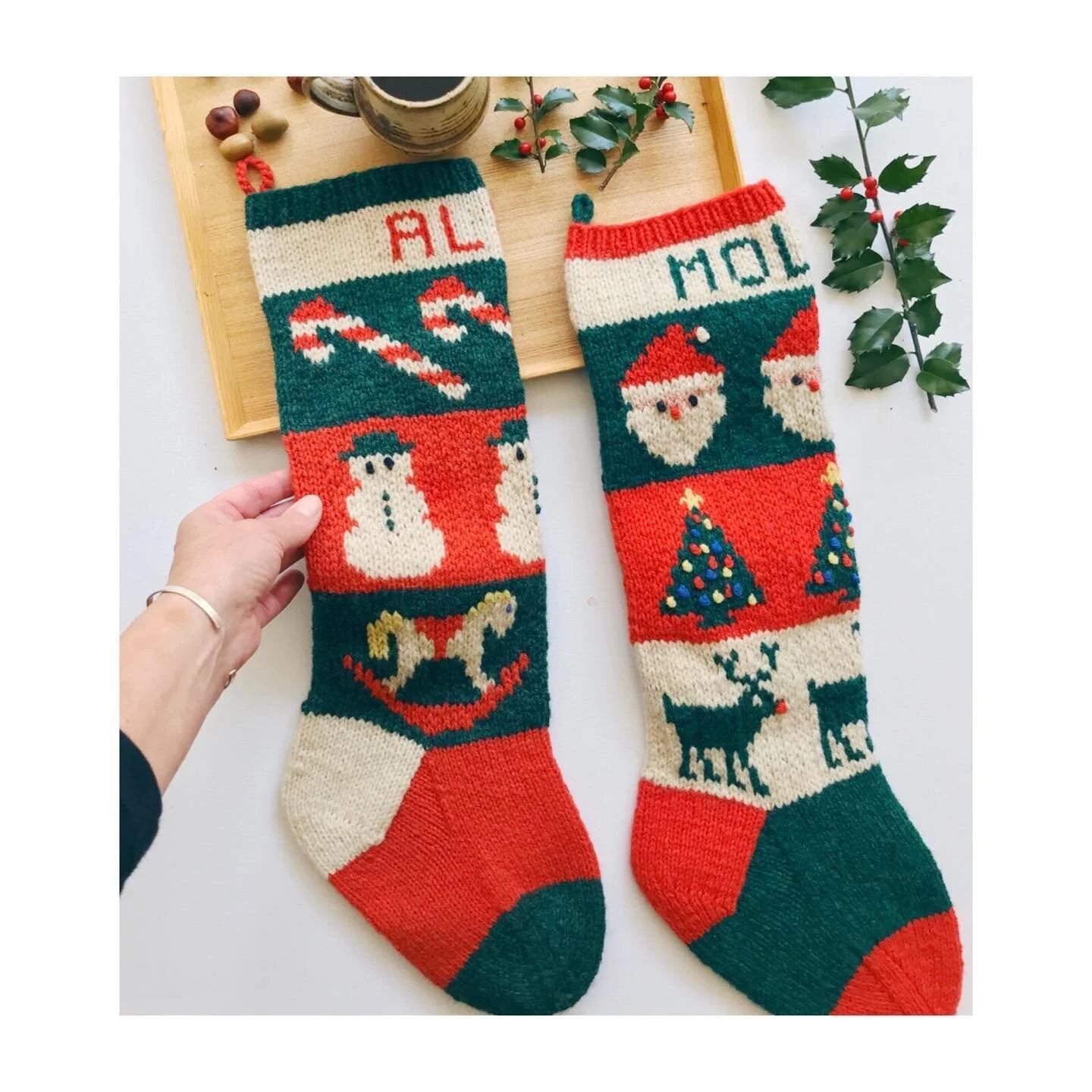 I know it might not be the right season to be talking about Christmas stockings. But since I&rsquo;m can&rsquo;t knit, I&rsquo;ve been reworking some patterns, building a new website and I just uploaded this pattern to my Etsy shop 🙌☃️. This a real 