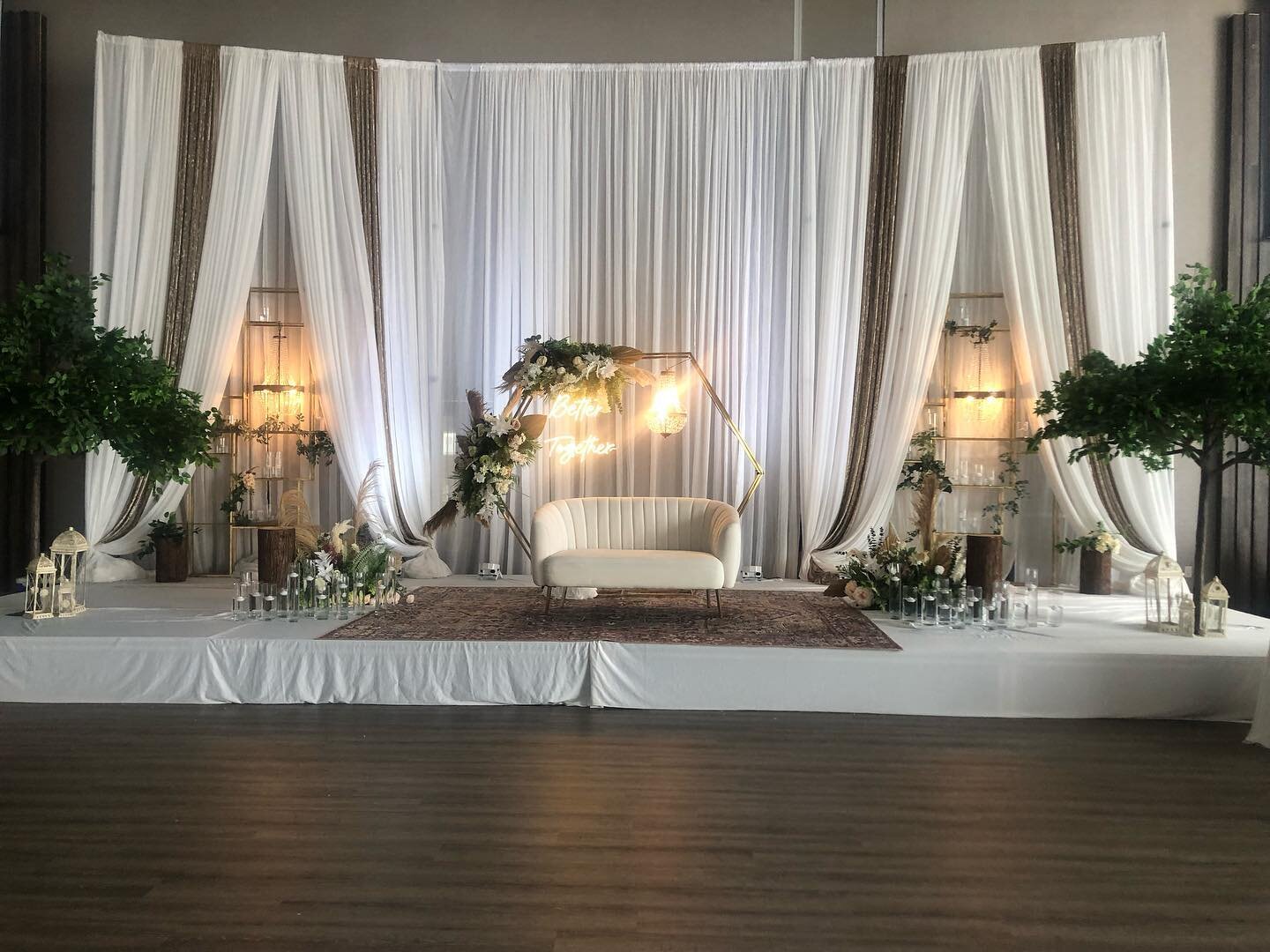 Keeping it Vintage &amp; Classy. Book your Reception quick, limited dates available for 2021 &amp; 2022. Call our Professional Sales Team at 416-814-3600. We look forward to hosting your Special Event.