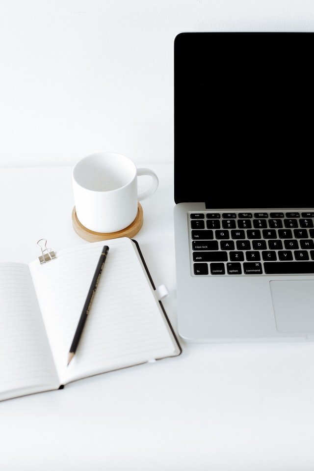 How to Write a Novel in a Month *Free Full-Color Manual*