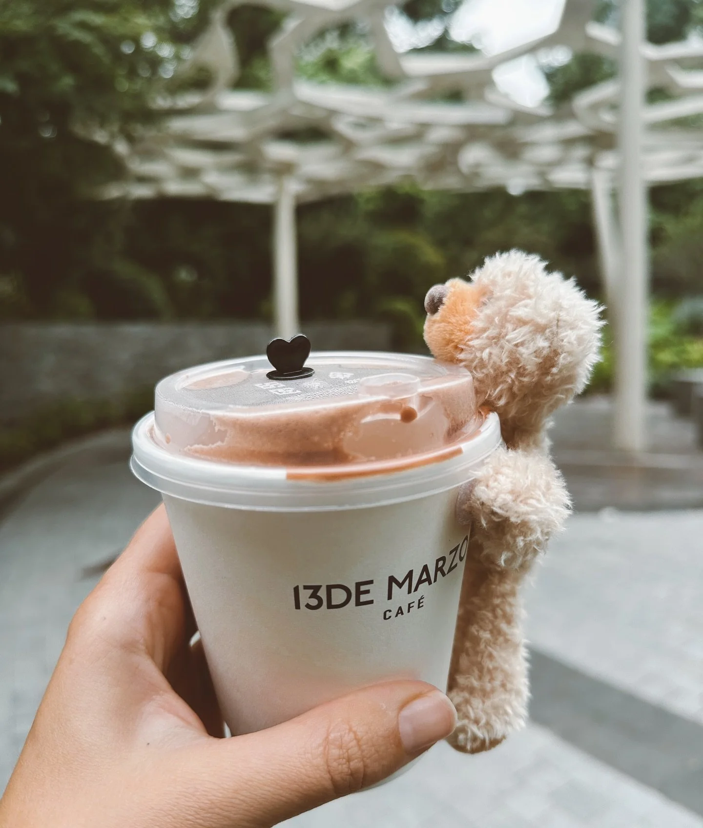 Coffees here in Shanghai come with stuffed animals 🧸 and other cute treats. The packaging here is out of this world, and there are so many coffee shops (three times the amount of NYC I&rsquo;ve been told) that everyone is doing something creative to