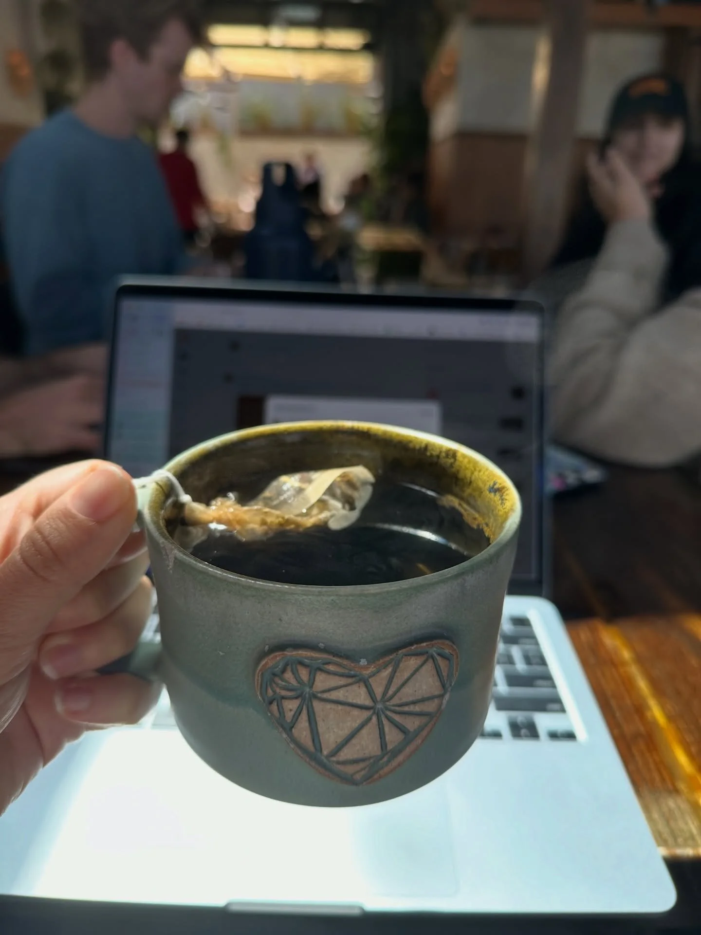 Having a great time co-working sessions and attack tortoise viewings with @kylefcords and our writing community here in LA!

✍️ we&rsquo;re coworking in the valley next, go to makewritingyourjob .com (link in bio) to join!