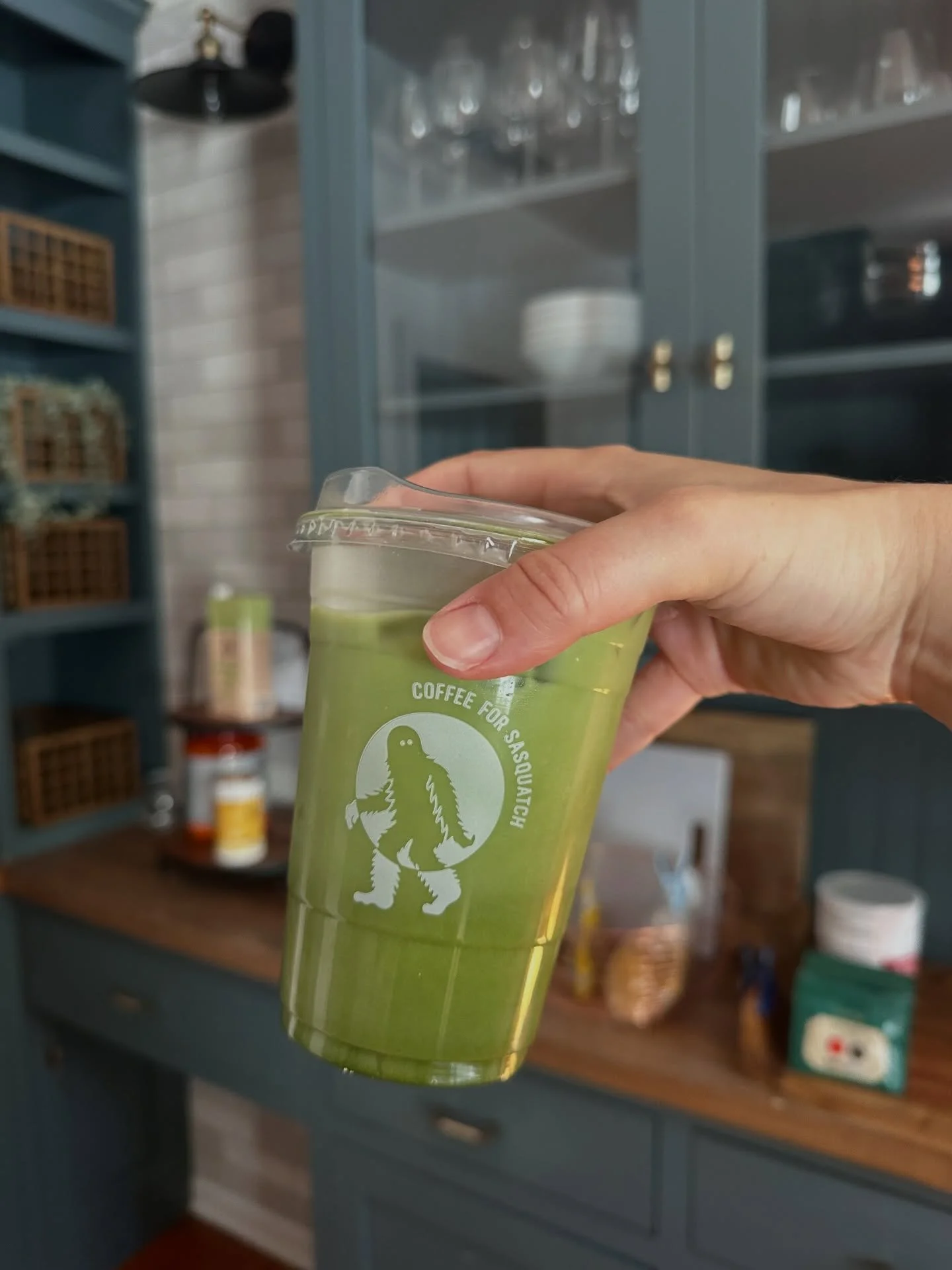 This past week in LA I&rsquo;ve&hellip;

✅ caught up with old friends 

✅ met some great writers (shoutout to everyone who has attended a ✍️ Make Writing Your Job co-working + coffee meetup!)

✅ visited a late night tea house with some incredible tea