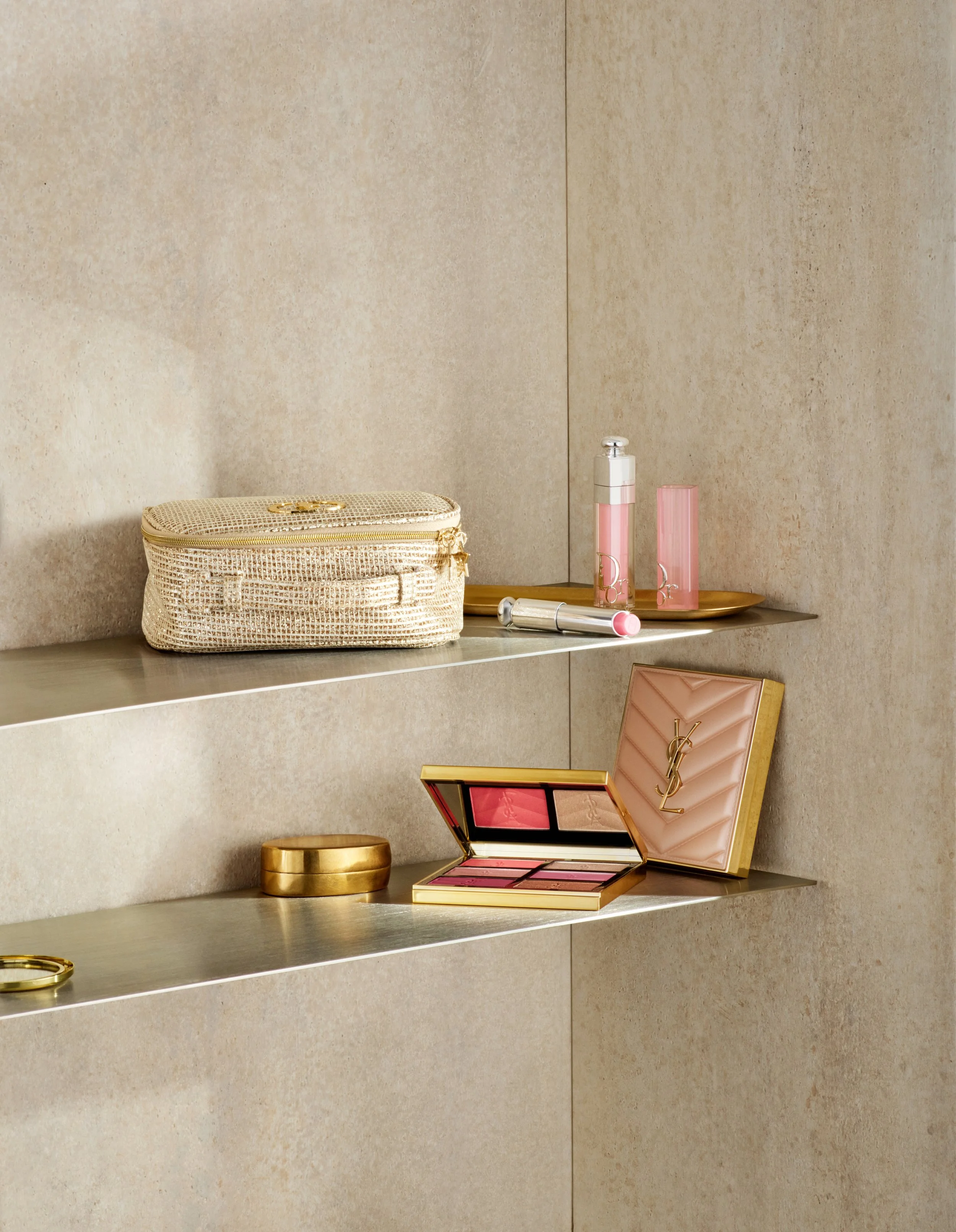 2025-Luxe-XW-Oct-Still-Life-Shot3-digital-us_main.jpg