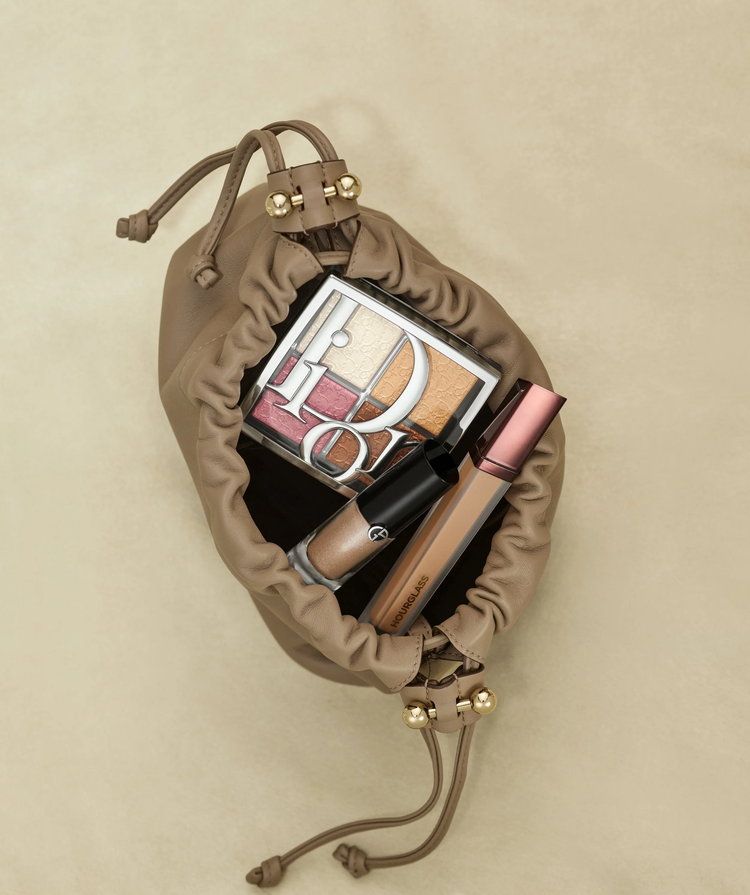 2025-Luxe-XW-Nov-Still-Life-Shot7-digital-us_main_03_DM.jpg