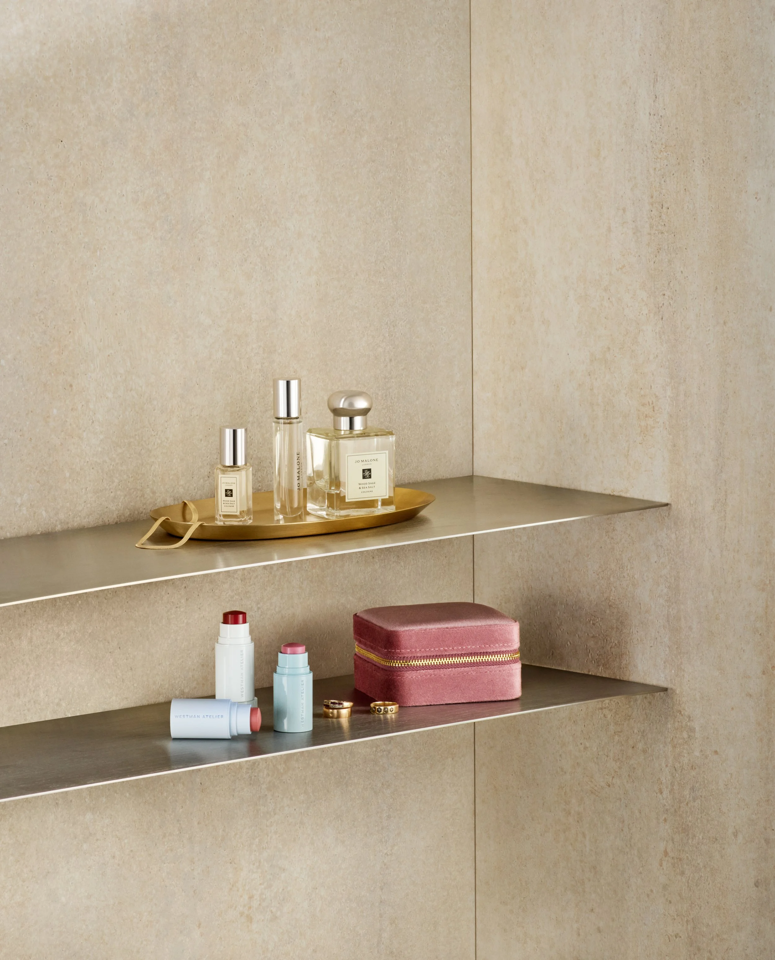 2025-Luxe-XW-Oct-Still-Life-Shot4-digital-us_main.jpg
