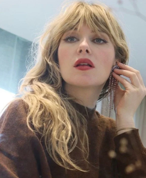 The Soft Shag with French Bangs — Jayne Matthews