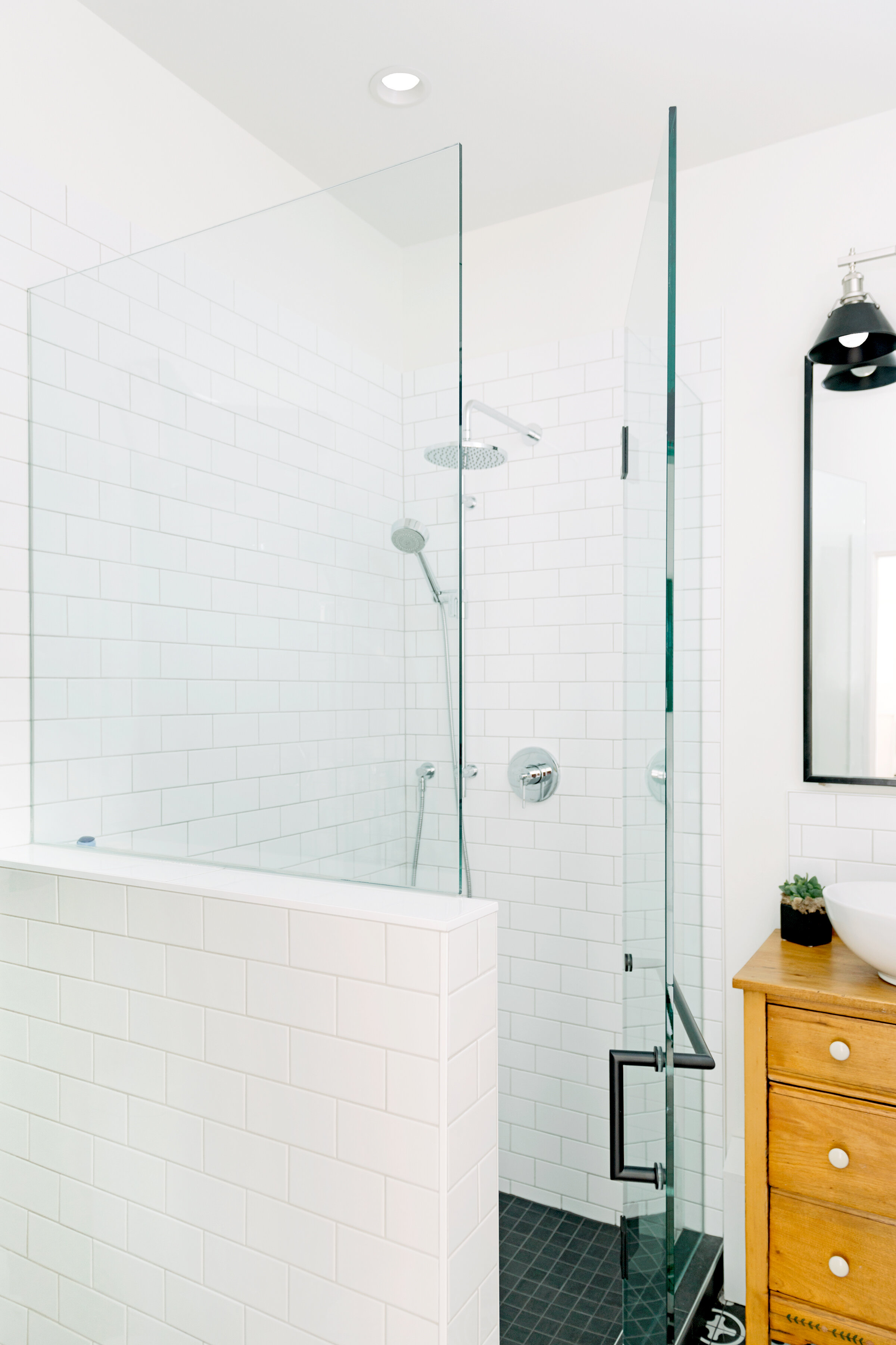 NMD_Wellington_Bath2_1.jpg