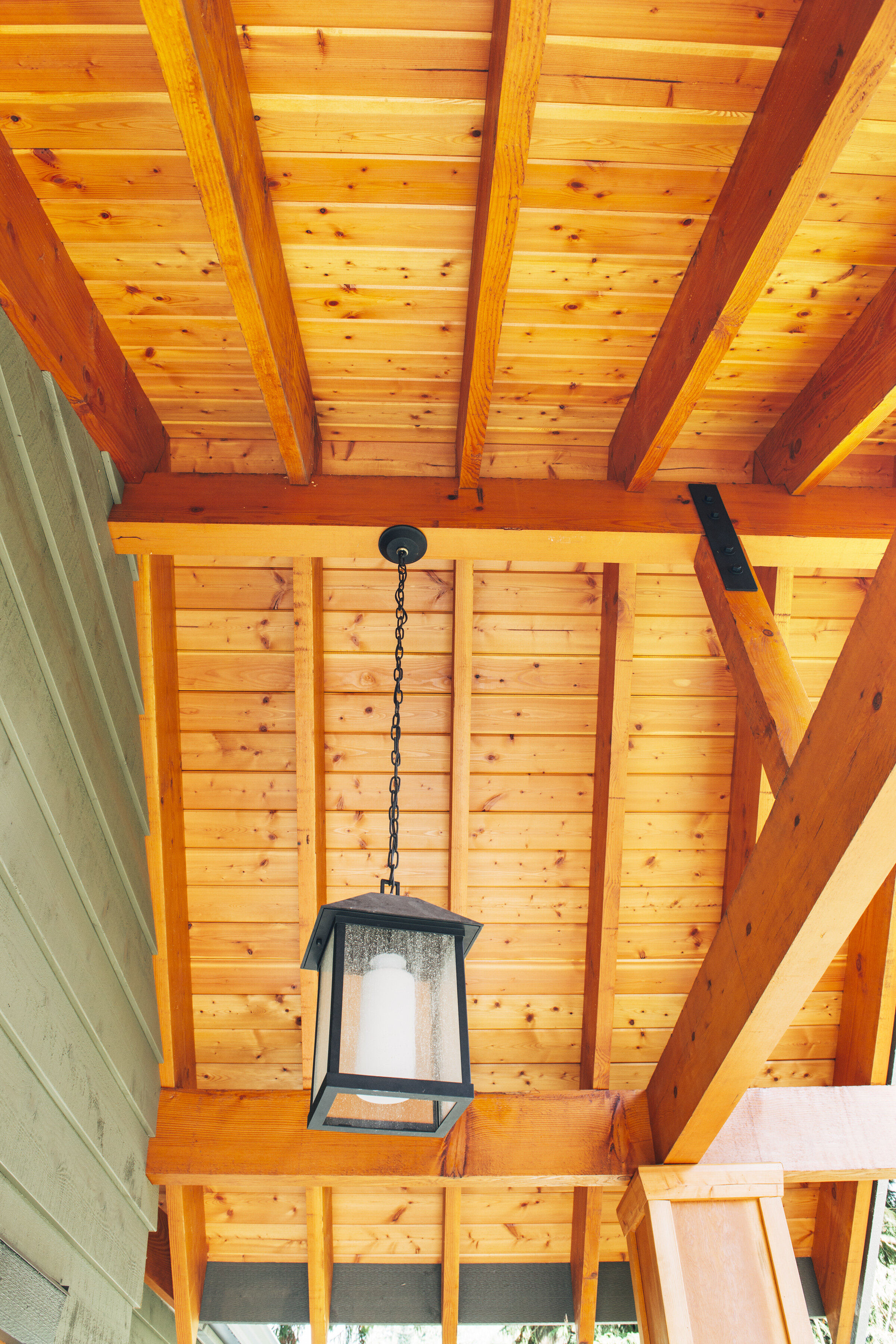 nicole-maree-design-underwood-ceiling-light.jpg