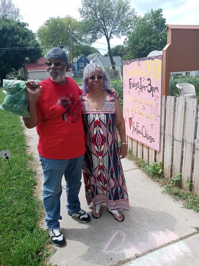 farmstand couple.jpg