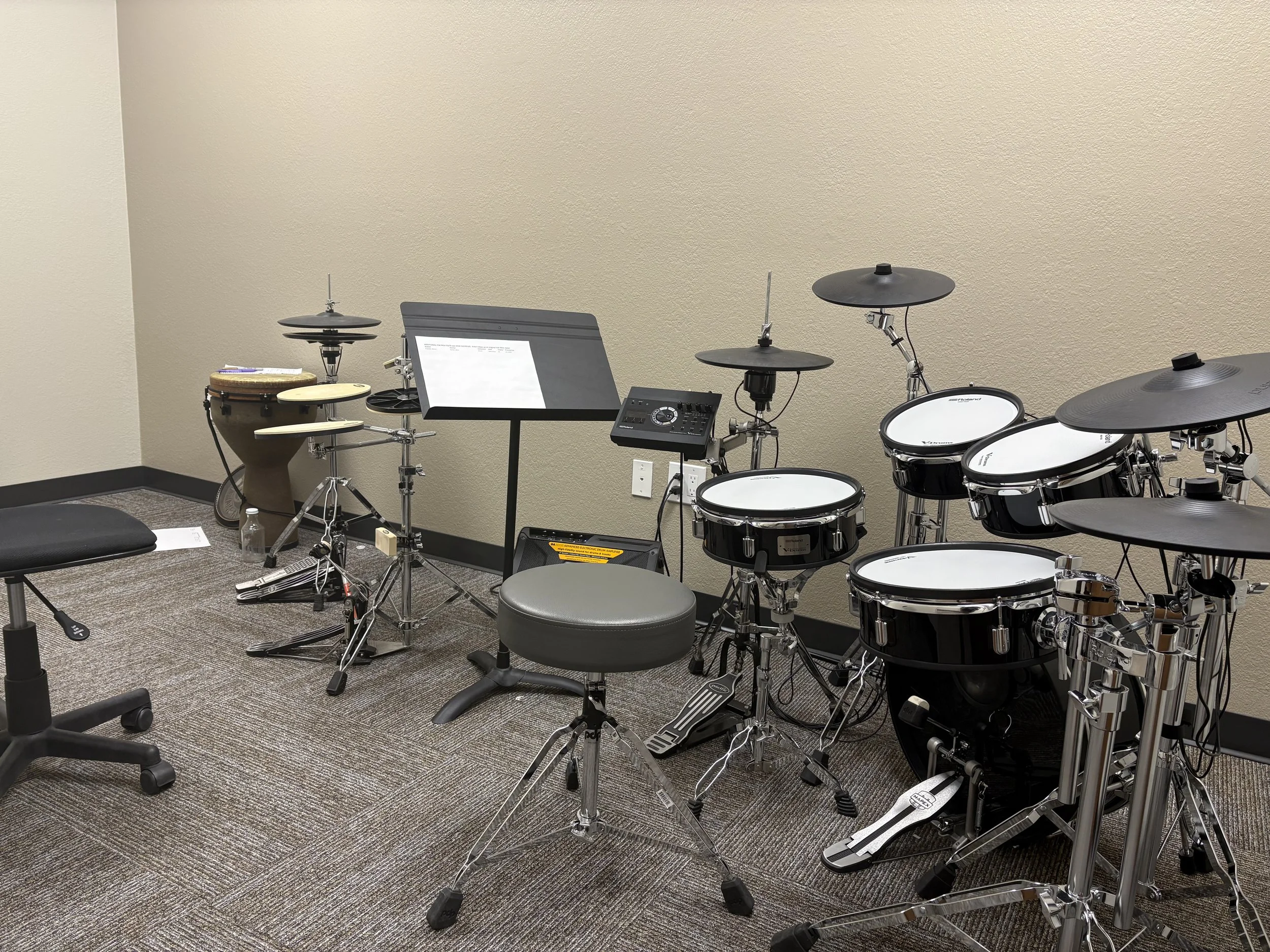 Suite E: Studio 14 (Piano, Voice, Violin, Viola, Saxophone, Flute, Clarinet)