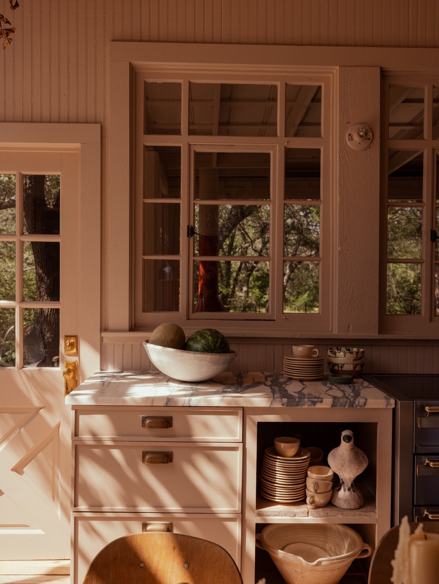 Meet &lsquo;Round the Round Two &mdash; a.k.a. The Leftovers House.
 As designers, you naturally start to build up a stash&hellip; the pieces that didn&rsquo;t make it into a project, or a client changed direction on, or you just couldn&rsquo;t let g