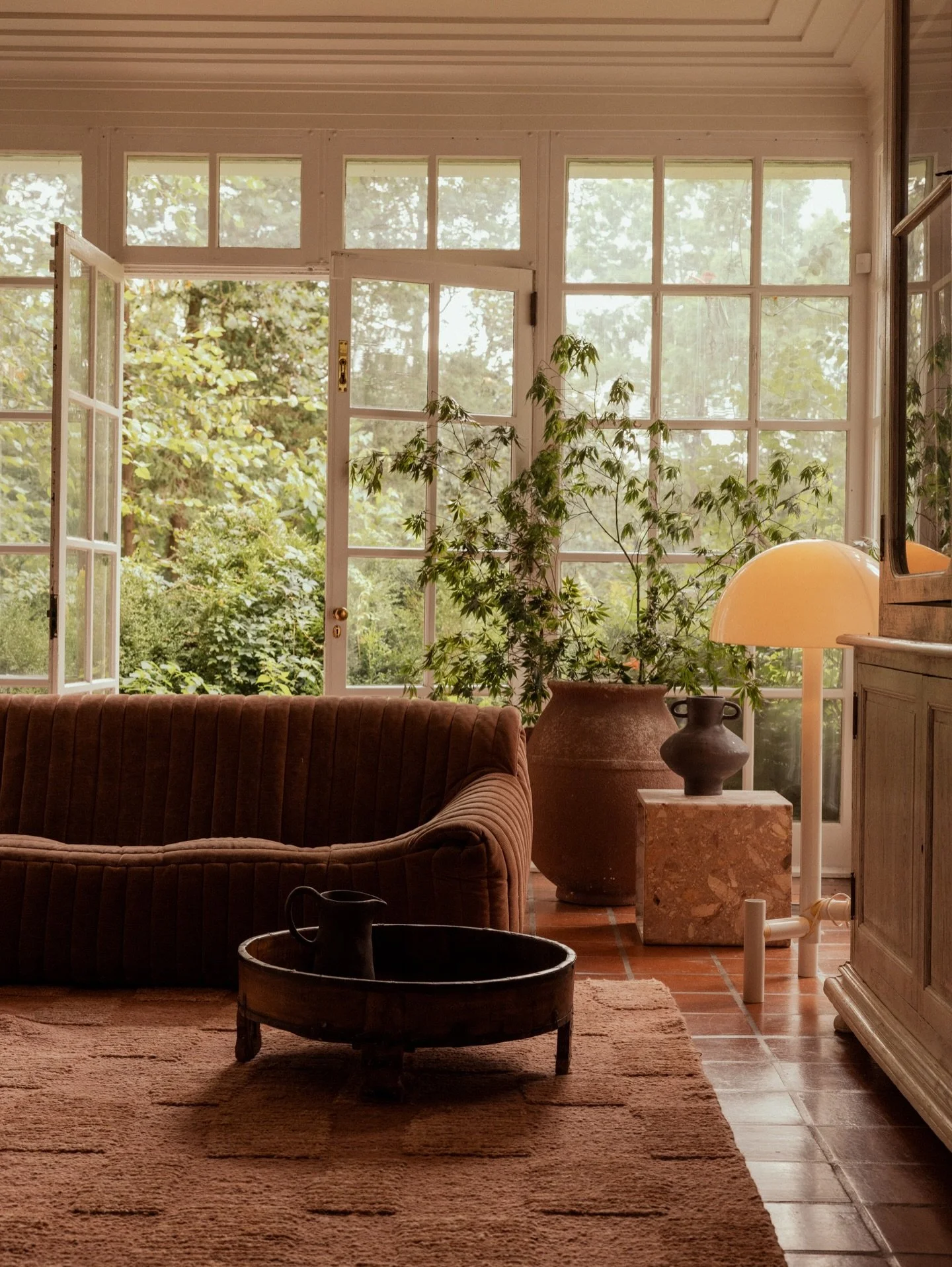 &ldquo;The Unexpected Lamp Theory&rdquo; &mdash; basically the design version of fashion&rsquo;s &ldquo;wrong shoe theory&rdquo; &mdash; is honestly a philosophy I&rsquo;ve been practicing my entire career. It finally just has a name.

Lighting is 10