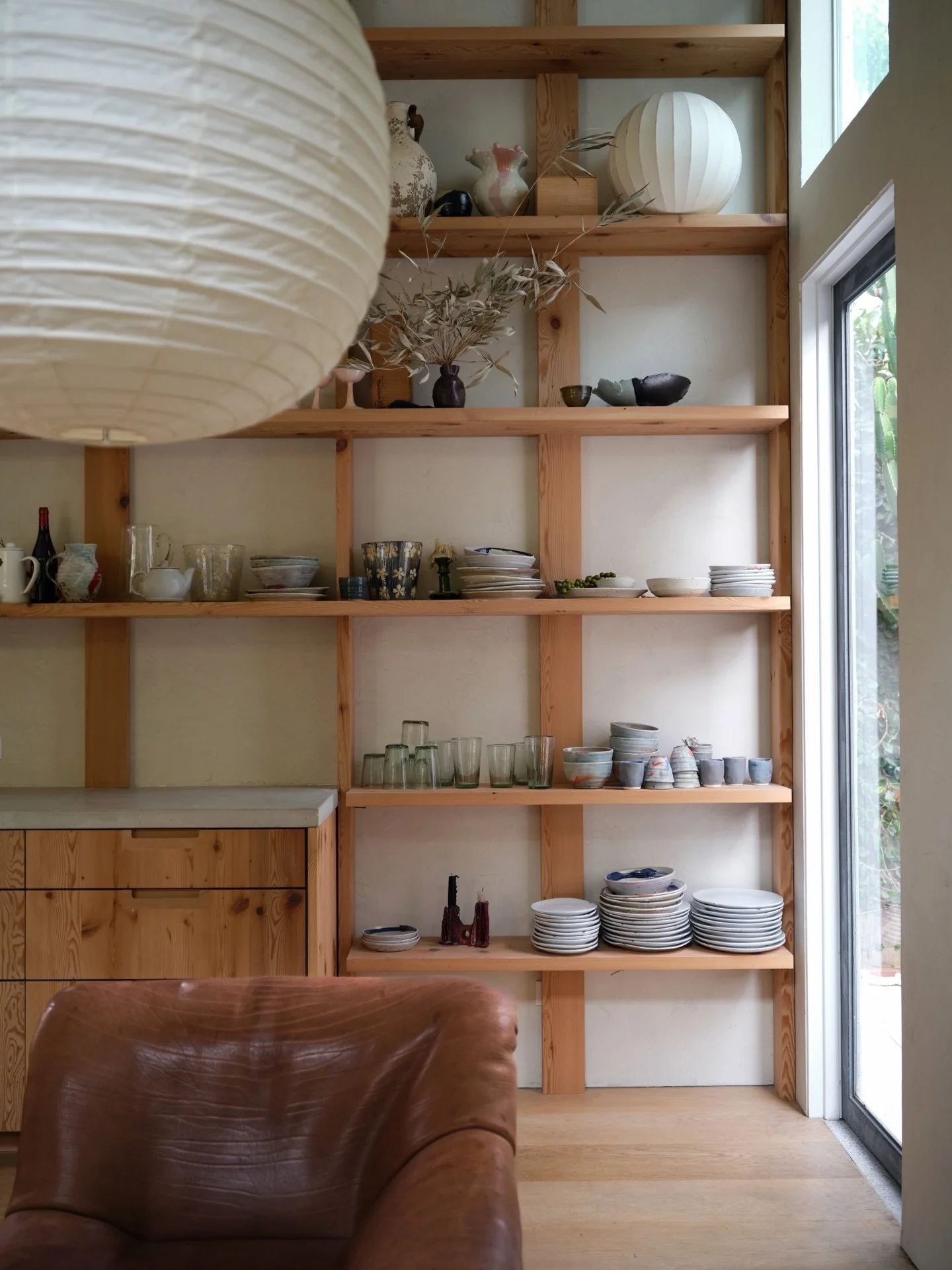 I always have and always will love a kitchen shelfie.

I just love kitchen everything &mdash; pretty ceramic dinnerware, mugs, plates, glassware&hellip; you name it. For me, it&rsquo;s all way too beautiful (and too loved) to be tucked away in a cabi