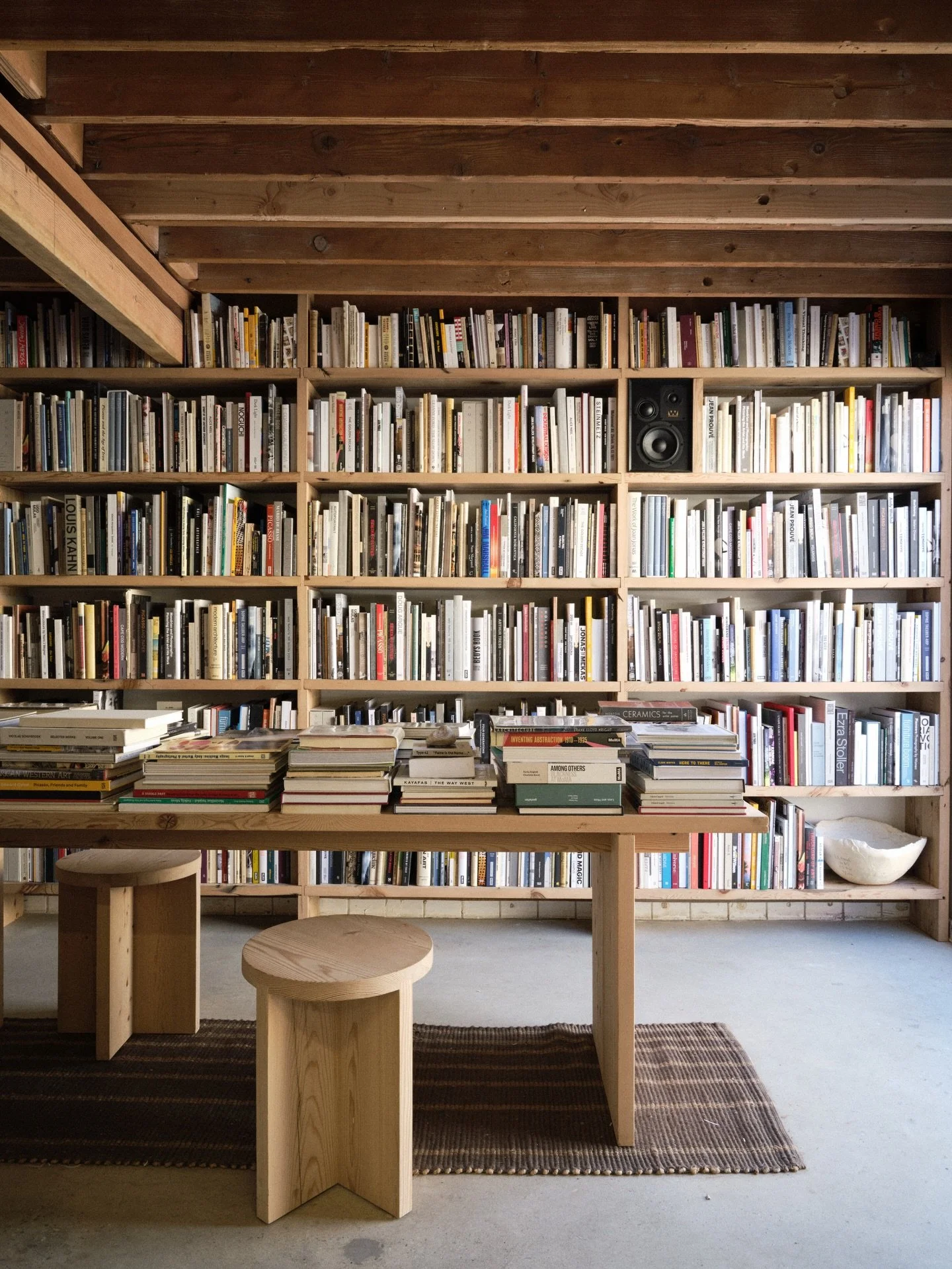 Shop Drop: Abbott Kinney Edition. Doors are open &mdash; shelves are stocked with my handpicked finds.

LA, swing by: 1629 Abbot Kinney Blvd Venice, CA 90291

// #LeanneFordInteriors with image 1 shot by @reidrolls.interiors