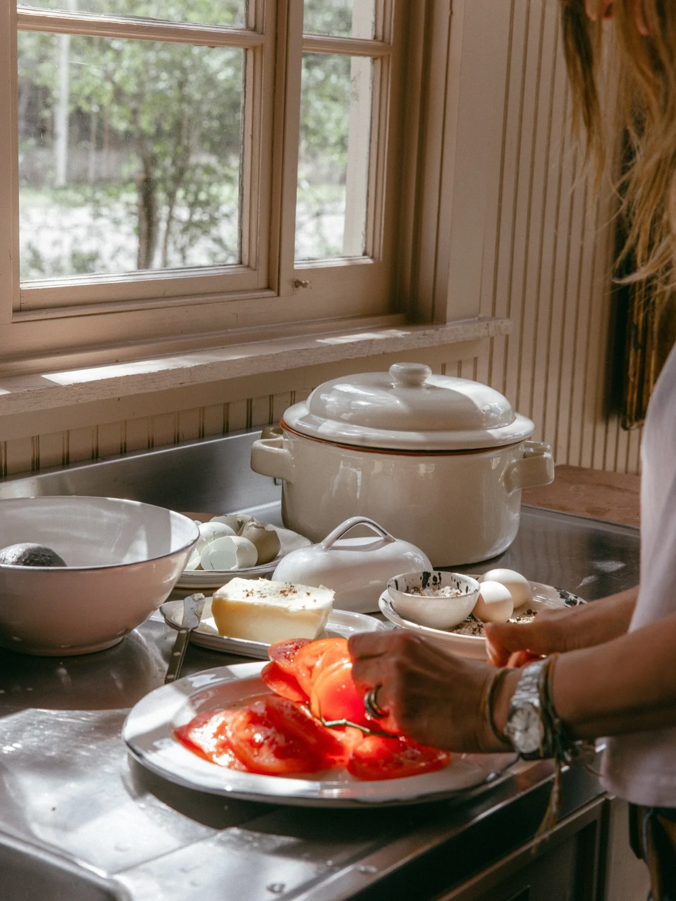 Truth be told, I&rsquo;m not much of a cook.

I&rsquo;ve actually been thinking about writing The Can&rsquo;t Cook Cookbook for years now. Mostly because I think it&rsquo;s the only way I&rsquo;d finally get all my friends to teach me how.
But with h