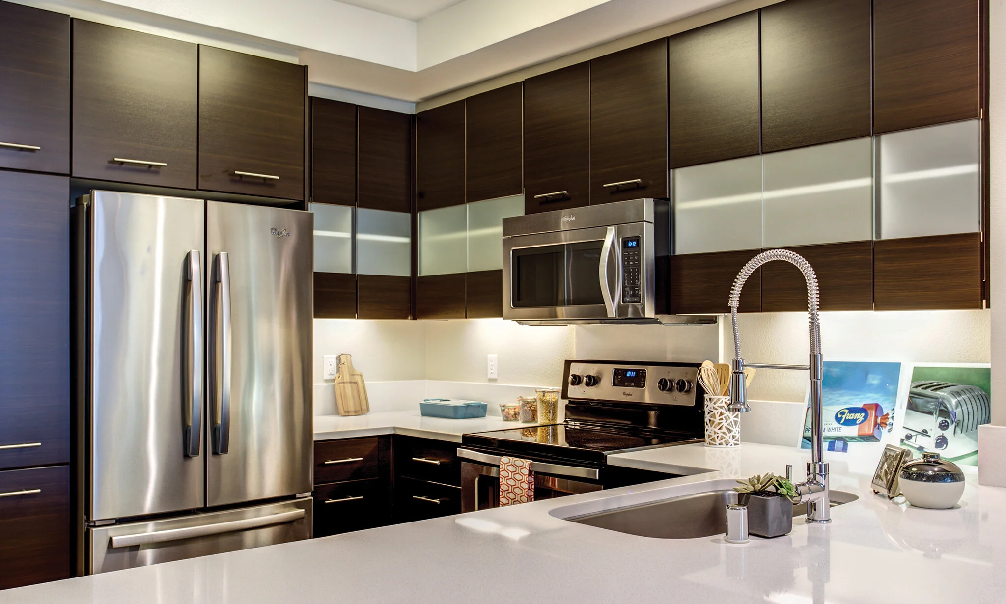 01_MADER_31_Kitchen-01.jpg