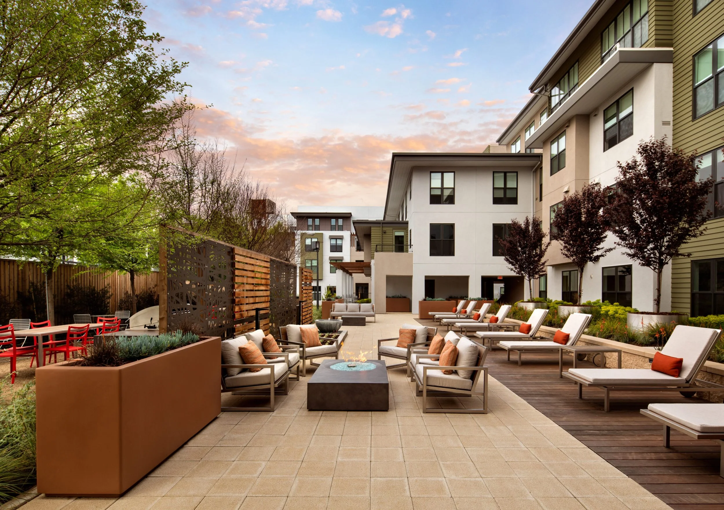 Elan Mountain View Apts OD 501 — City of Mountain View Housing Programs