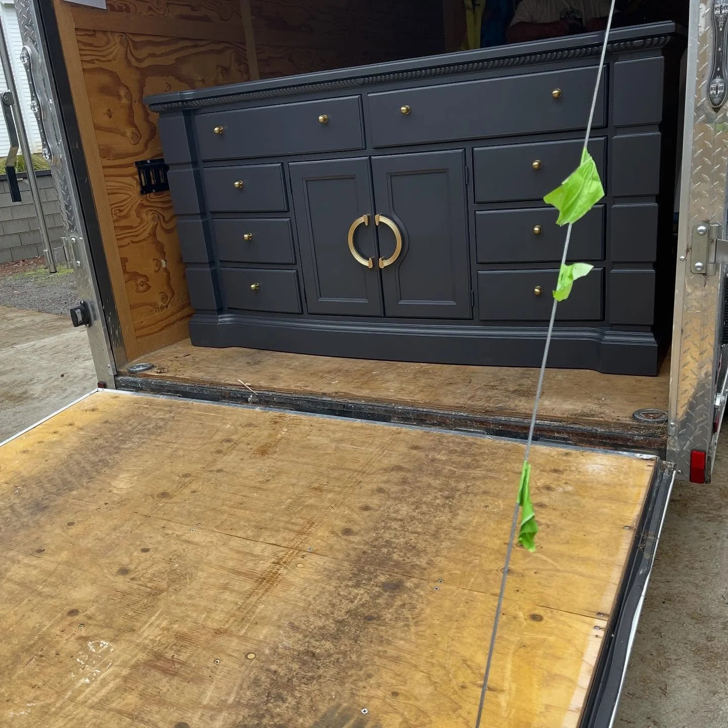 These five pieces sold today as I wait for customers to come and finish working on this custom order.. #dressers #portlandia #pdx #vancouverwa #camaswa #ridgefieldwa #battlegroundwa #camaswa #woodlandwa #mcm #sideboard #vintagedresser #coffeebar #van