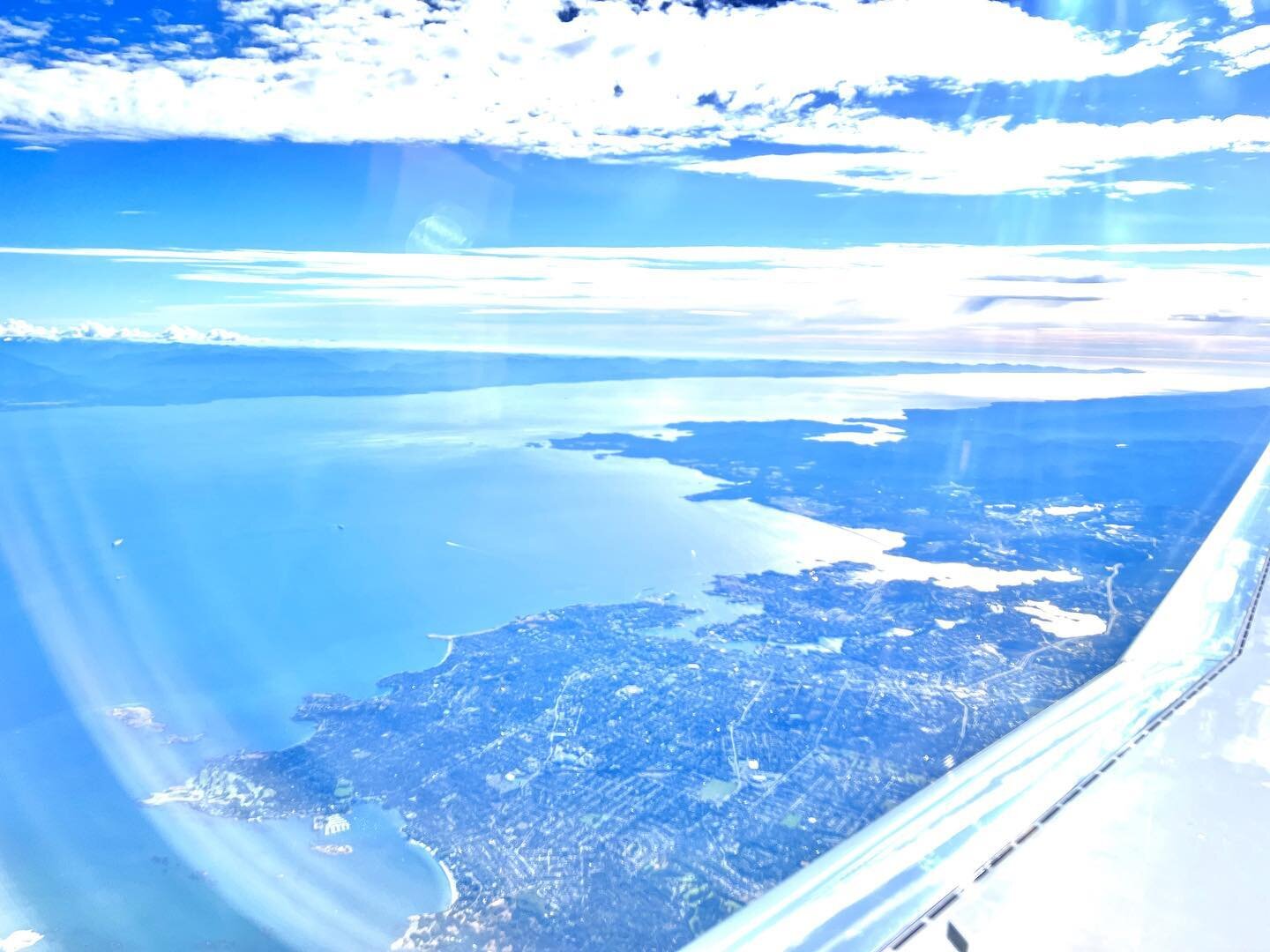 Victoria BC with Neah Bay Washington in the back ground plus a nice view of Seattle from a POV I rarely get to see&hellip;. What a nice short flight.
#flying #flight #flights