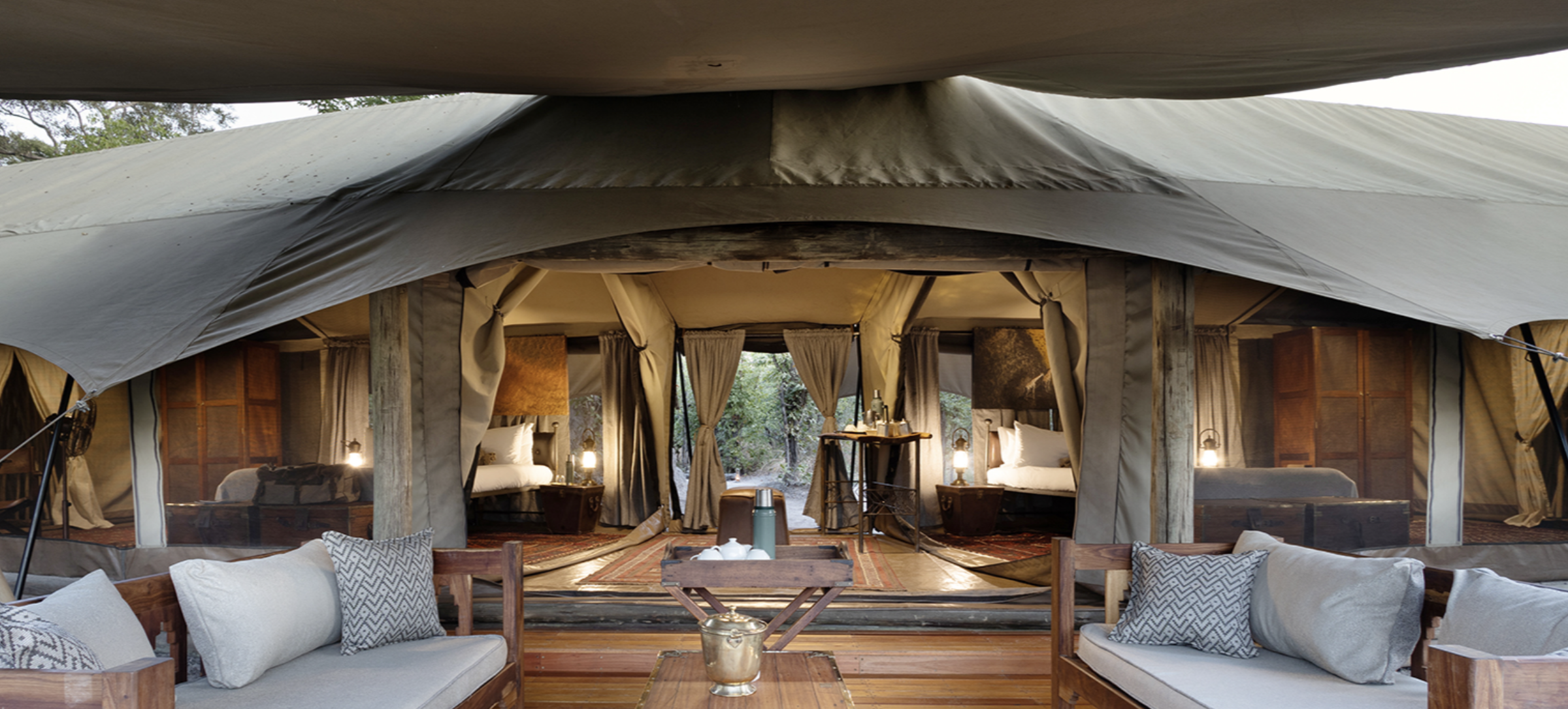 Selinda Explorers Camp