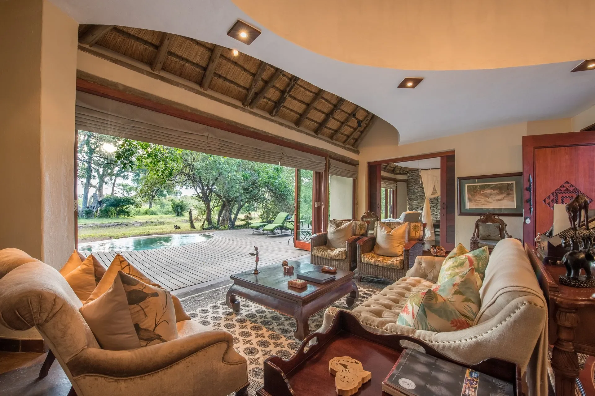 6603095b626a48d030c20b67_Tintswalo-Safari-Lodge-Luxury-Boutique-Lodge-Baines-Villa-Suite-6.webp