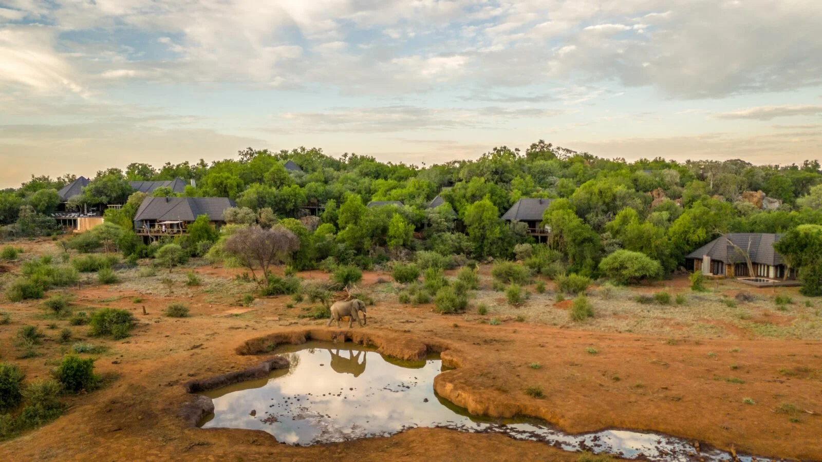 Madikwe Hills Private Game Lodge