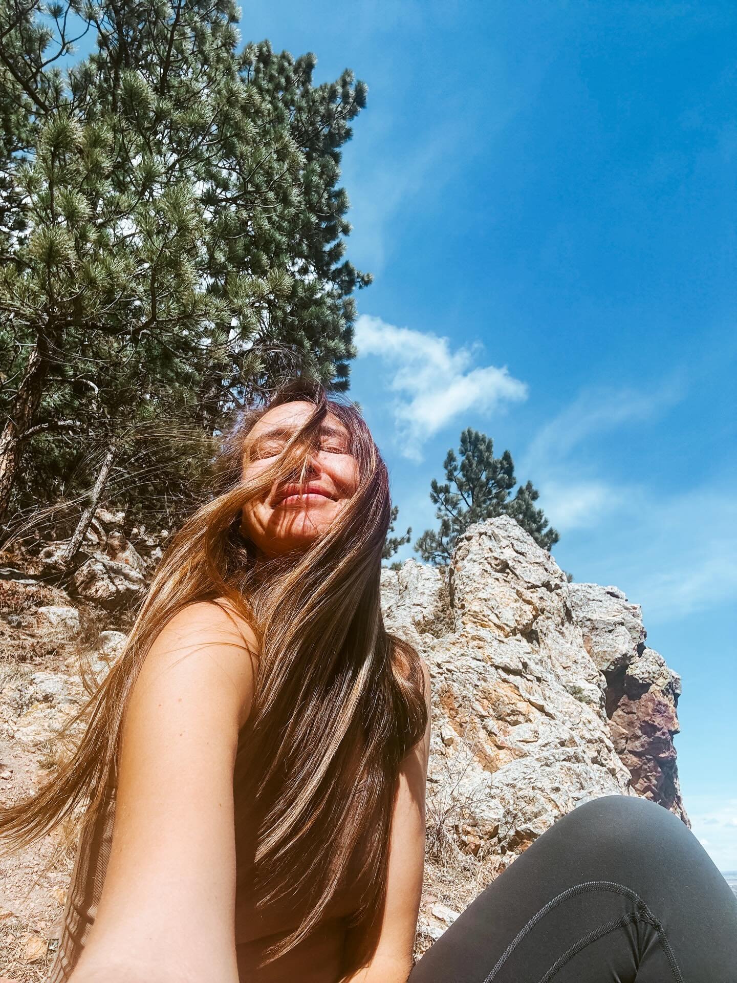 Basking in the energy from a week of group and 1:1 breathwork sessions, and the message that keeps coming through again and again is the invitation to stay. To stay with ourselves. To be with all the parts of us, no matter what they look like.

So of