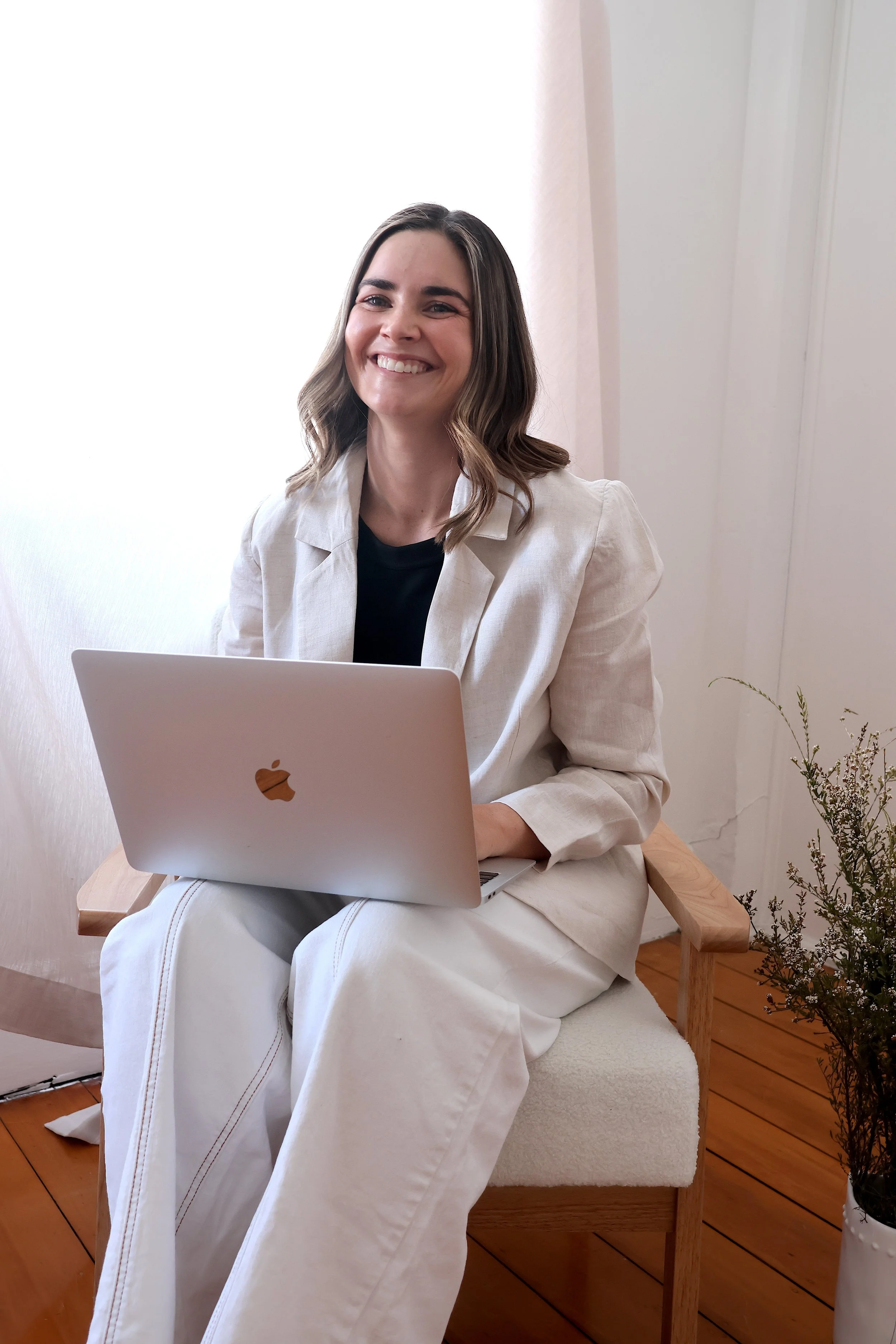 How to Show Client Appreciation (and Why It’s Smart Marketing Too)